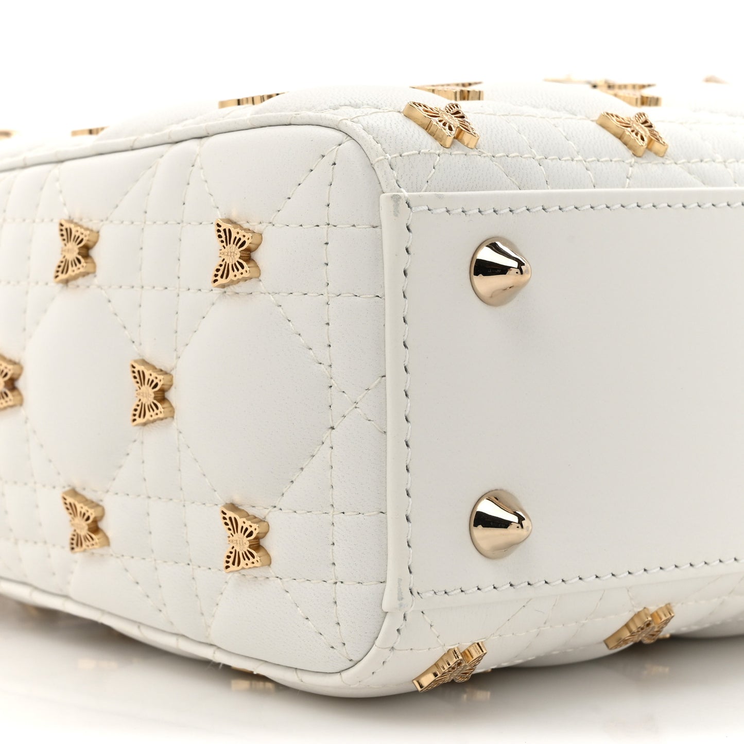 Lambskin Cannage Butterfly Studs Small Lady Dior White