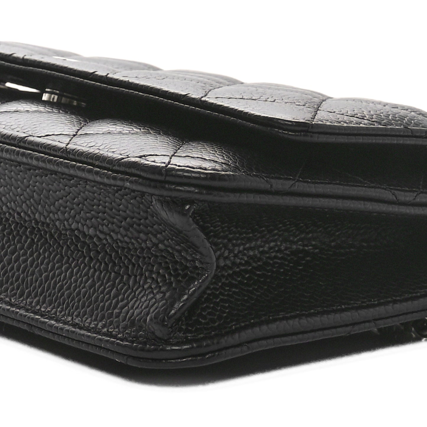 Caviar Quilted Wallet on Chain WOC Black