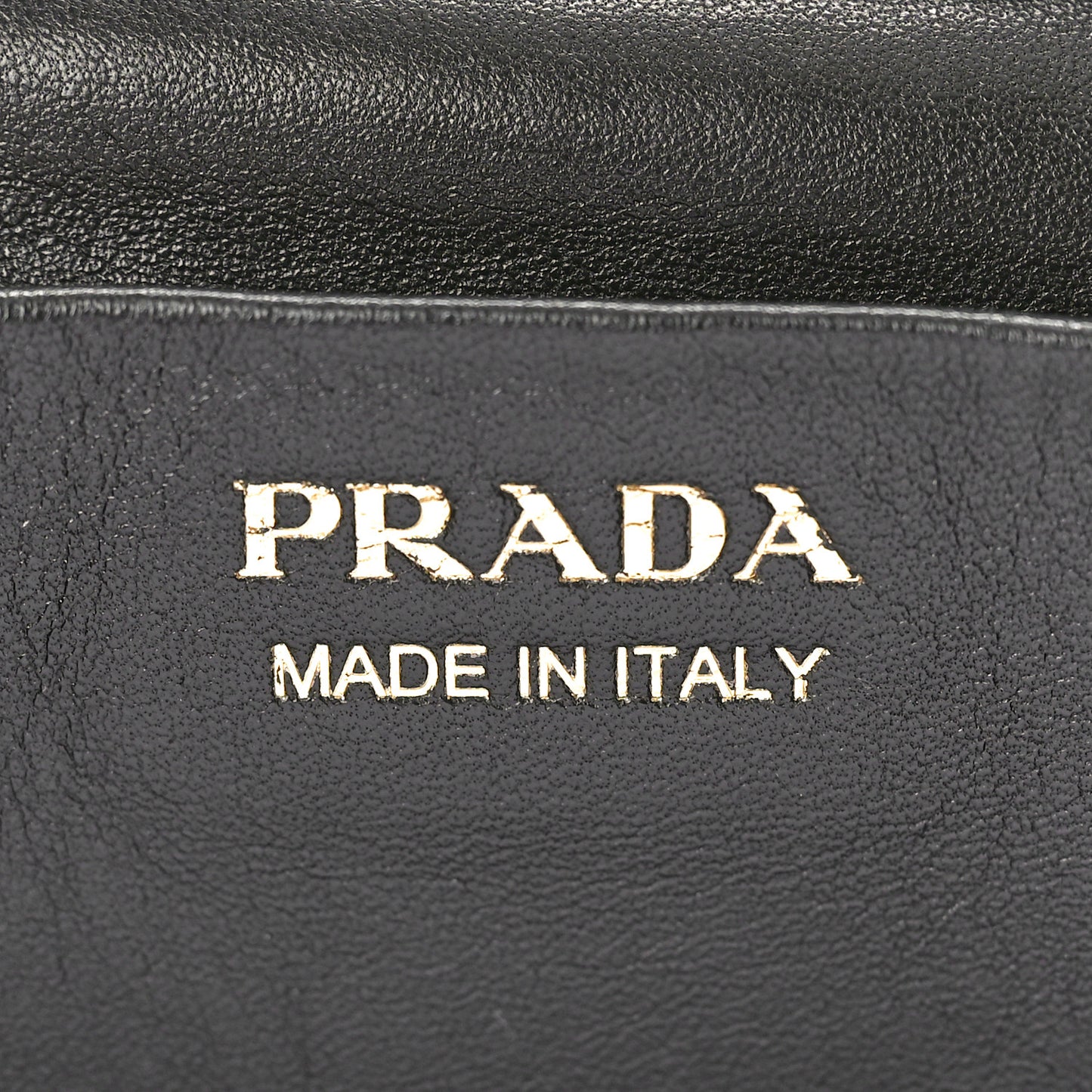 Vitello Daino Mini Bag Black