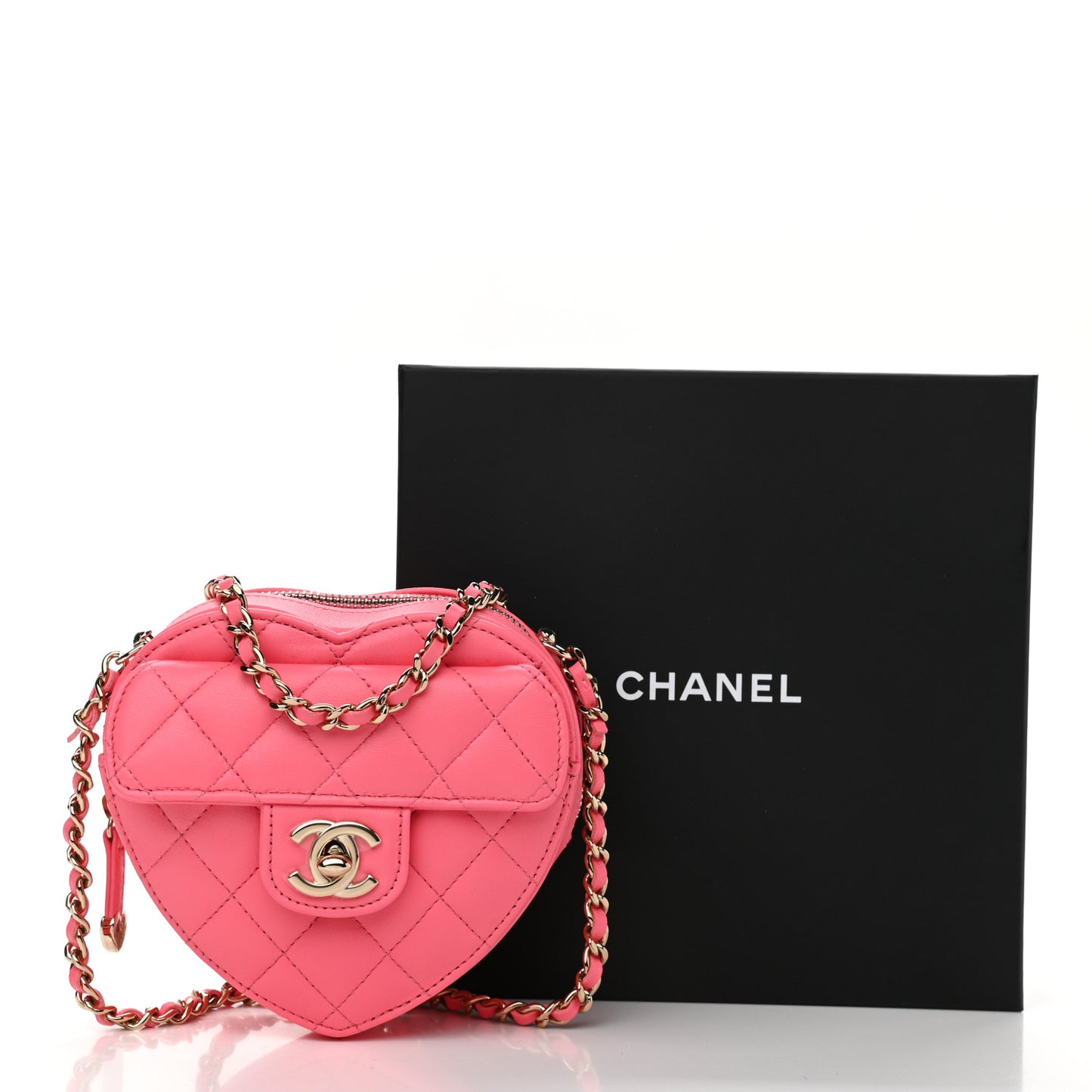 Lambskin Quilted CC In Love Heart Clutch With Chain Pink