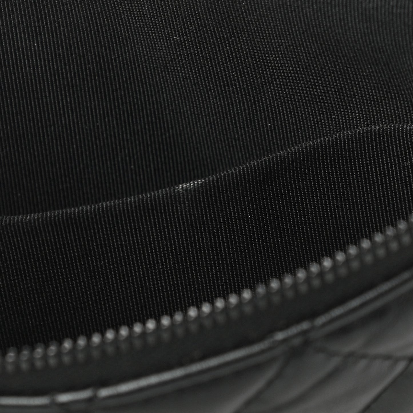 Aged Calfskin Quilted Medium Reissue Cosmetic Case So Black