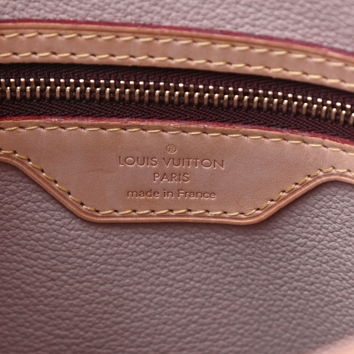 Monogram Petit Bucket 23