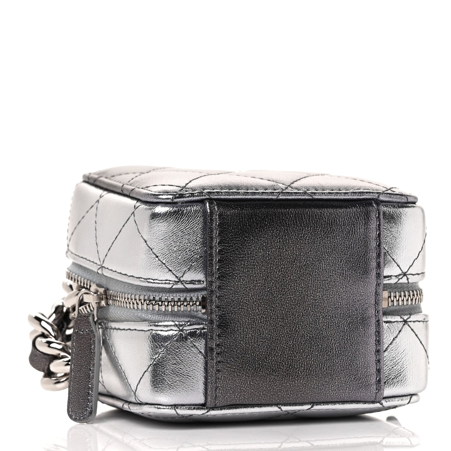 Gradient Metallic Lambskin Quilted Like A Wallet Clutch With Chain Silver Purple