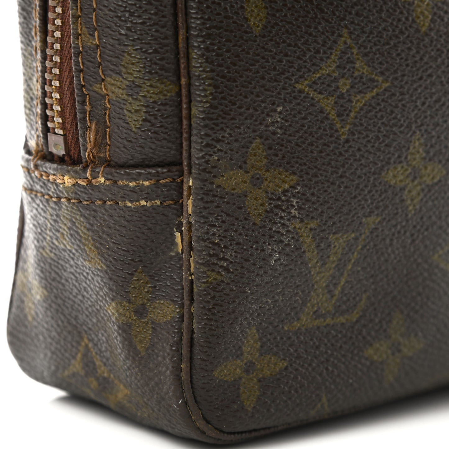 Monogram Trousse Toilette 23