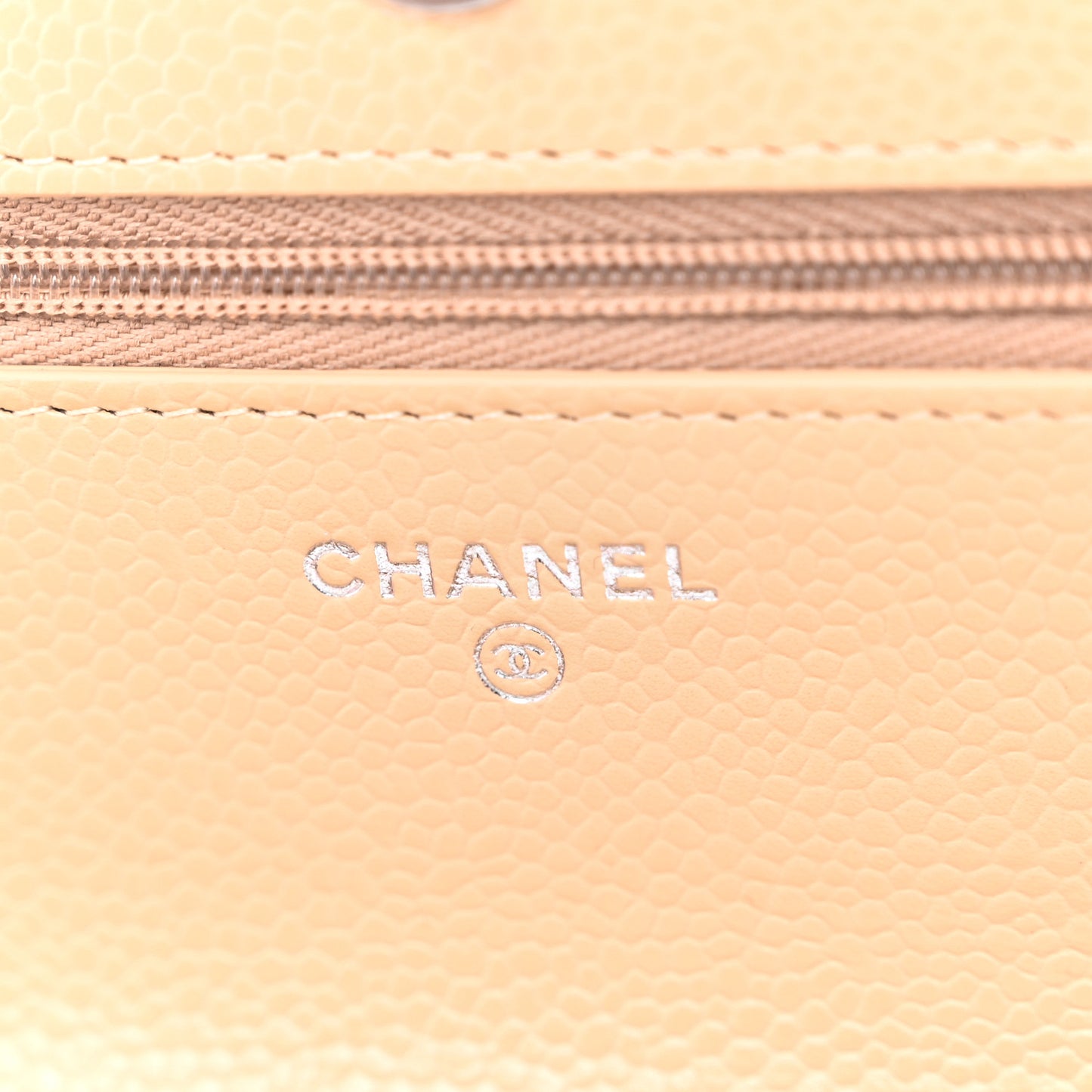 Caviar Quilted Wallet on Chain WOC Beige
