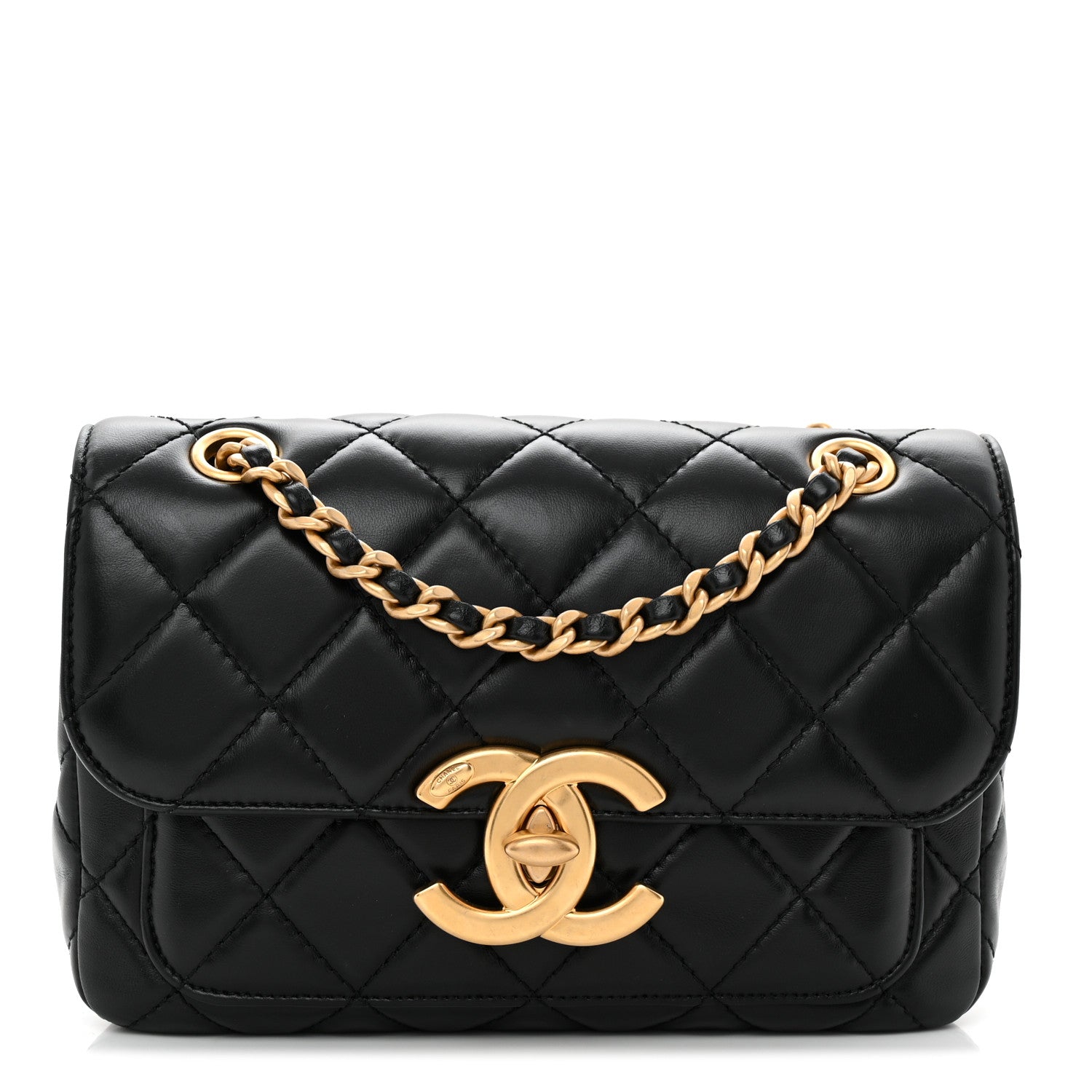 CHANEL 　キルティングミニバッグ Chanel Shiny Lambskin Quilted Small Maxi CC Flap Black 1923708