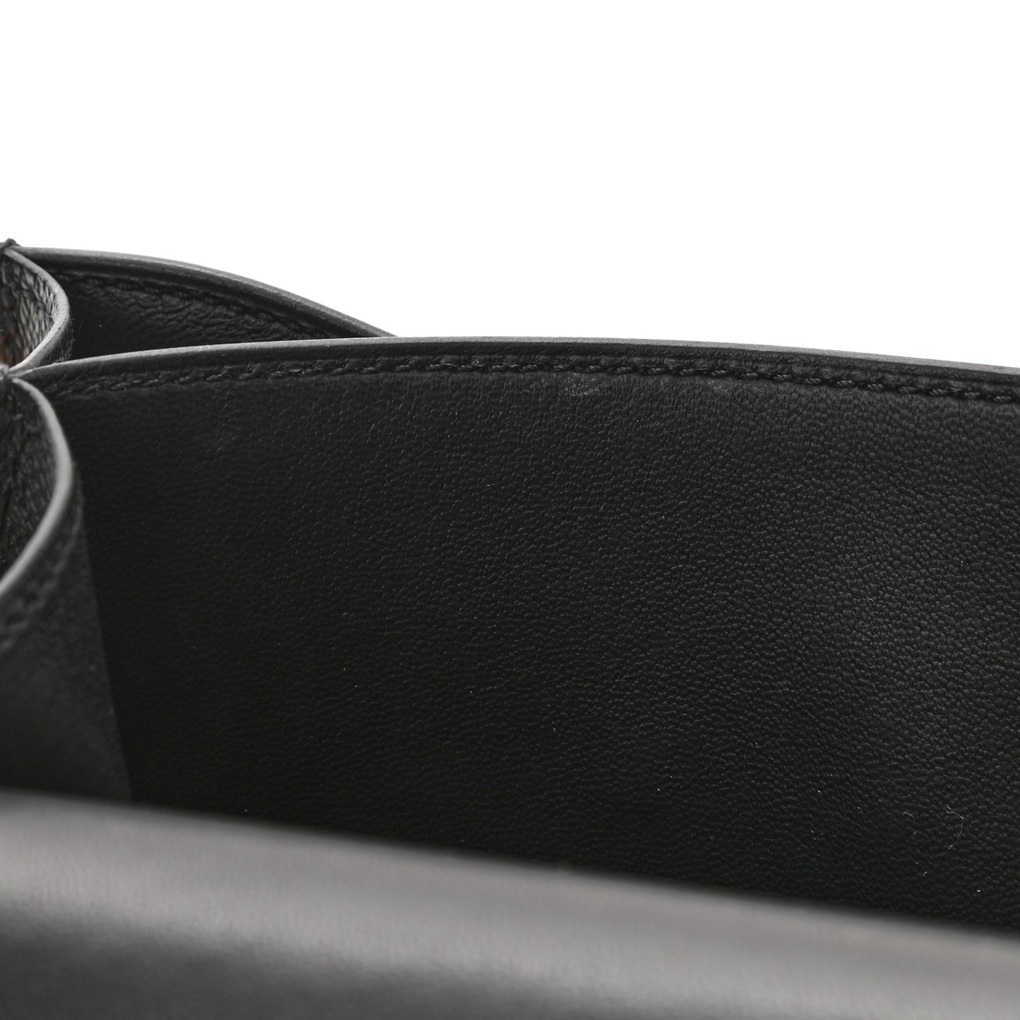 Epsom Constance 18 Black