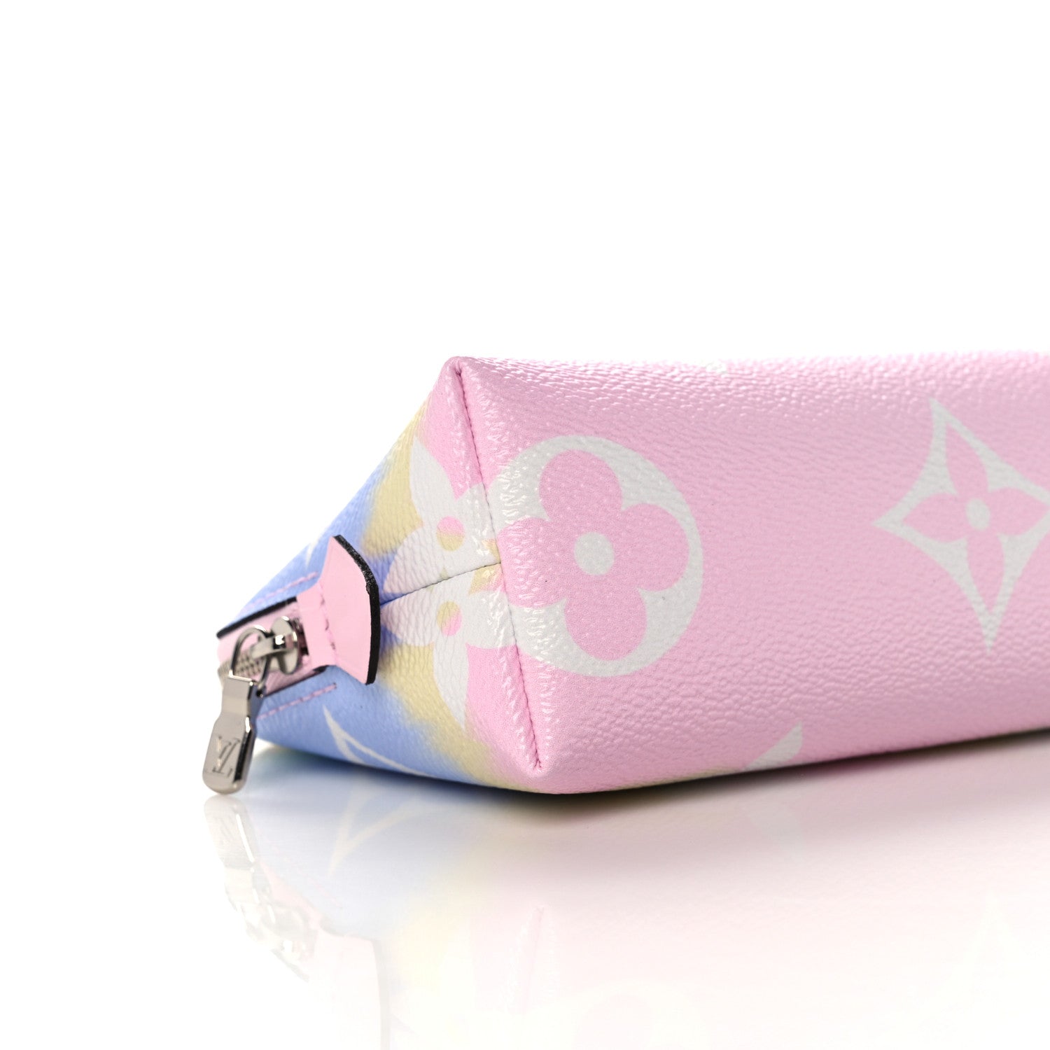 Louis Vuitton Monogram Giant Escale Cosmetic Pouch Pastel 7 of 8