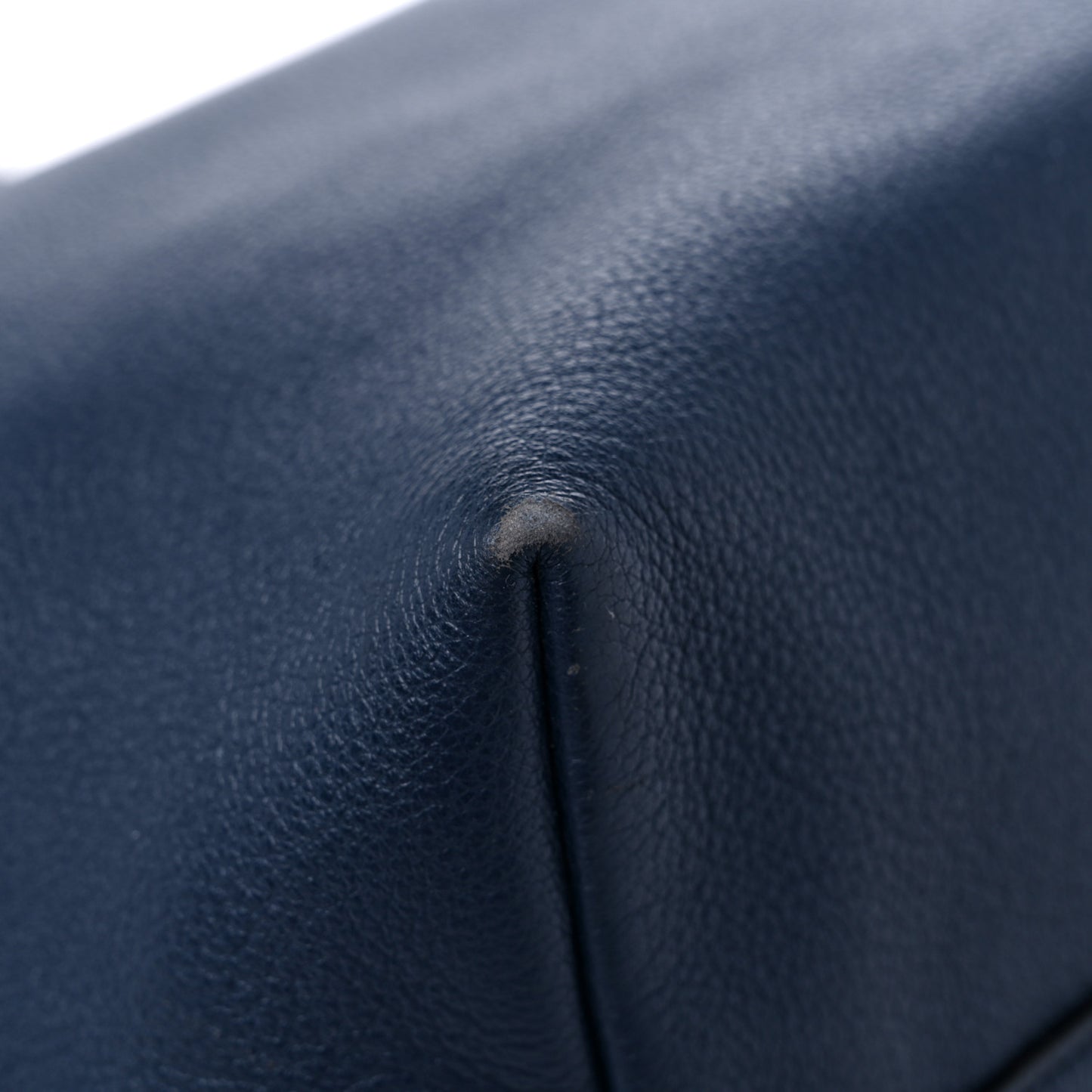 Vitello Daino Zip Shopping Tote Navy Blue