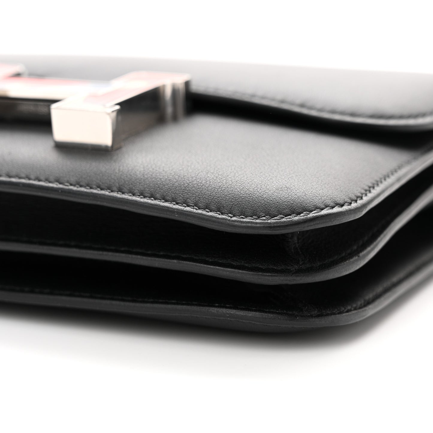 Swift Marble Constance 18 Black