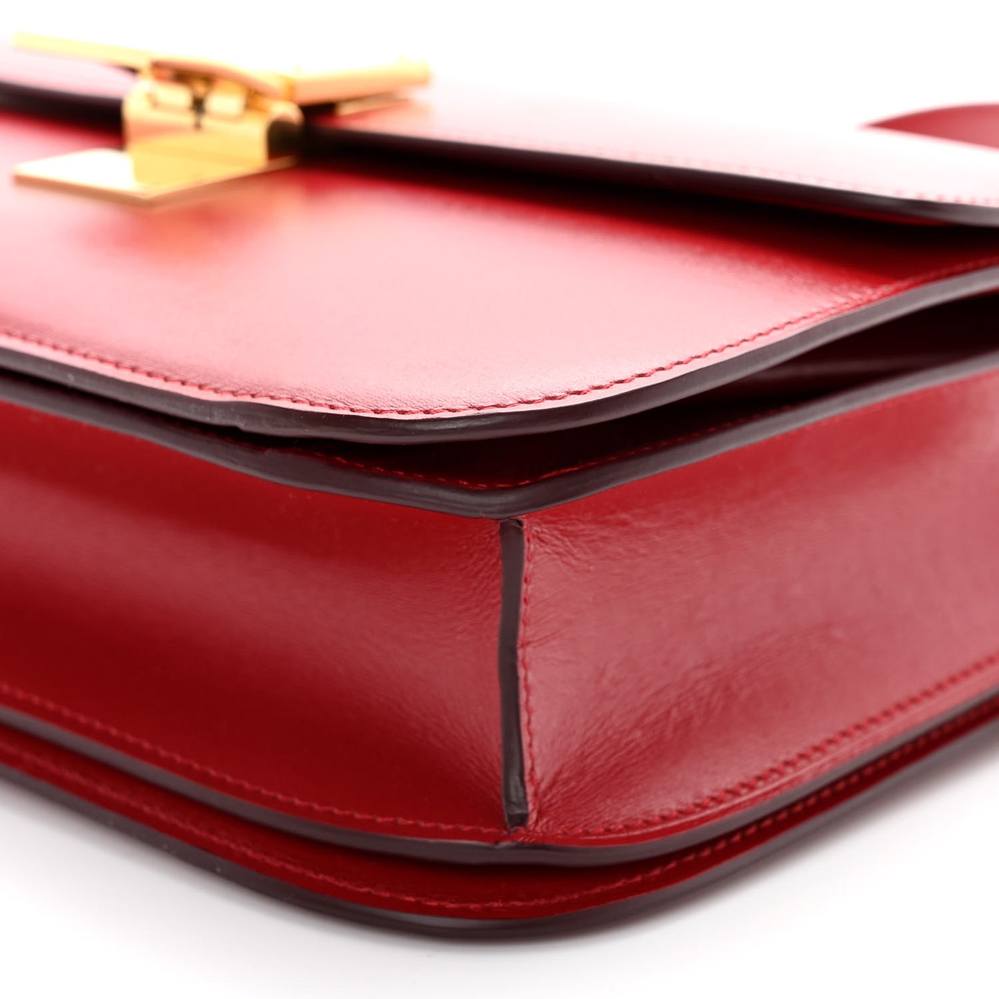 Box Calfskin Medium Classic Box Flap Bag Red