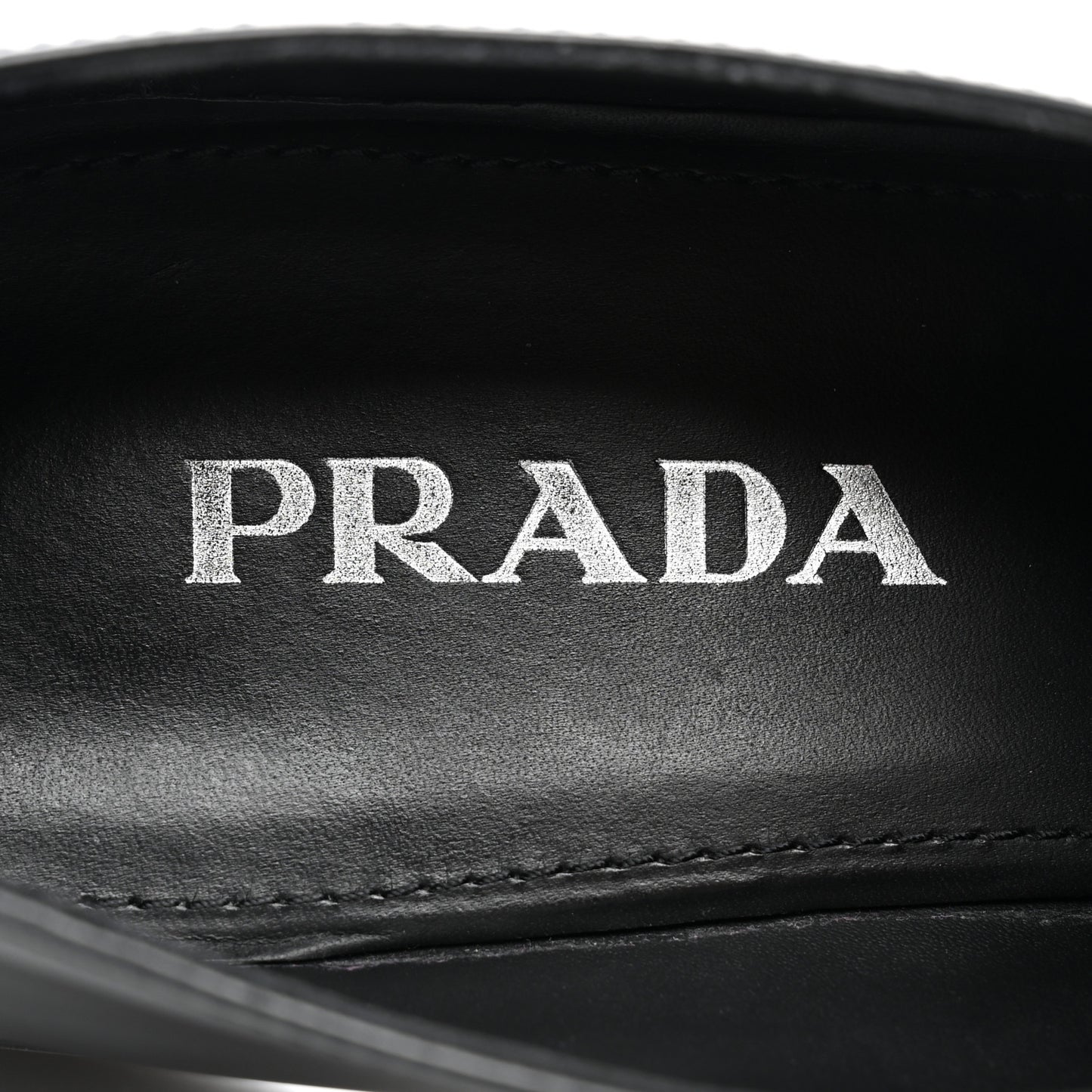 Spazzolato Metal Triangle Logo 50mm Loafers 41 Black