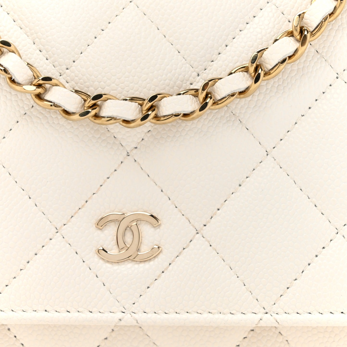 Caviar Quilted Wallet On Chain WOC White