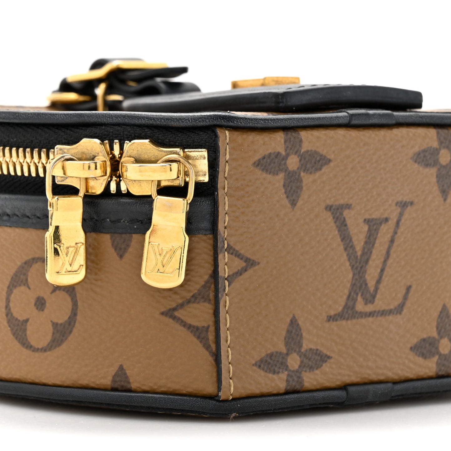 Reverse Monogram Mini Boite Chapeau