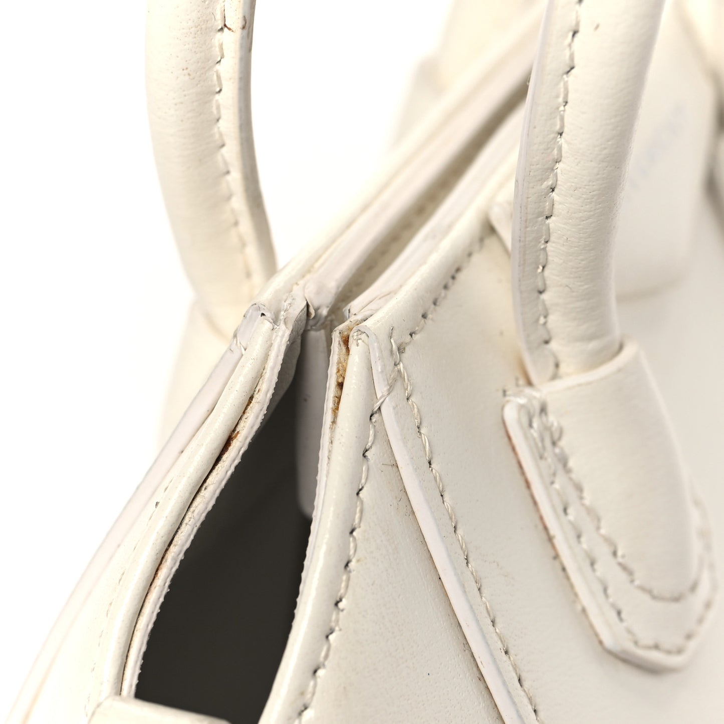 Shiny Lord Calfskin Micro Antigona Ivory