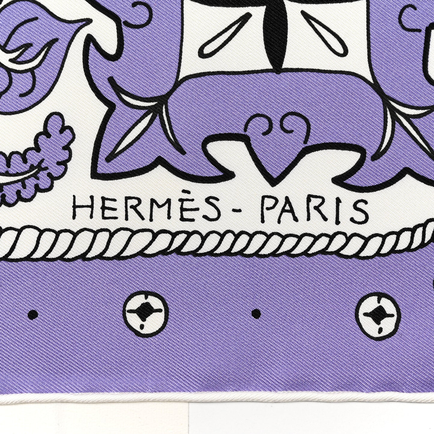 Silk Animaux Bandana Shawl 140 Mauve Black White