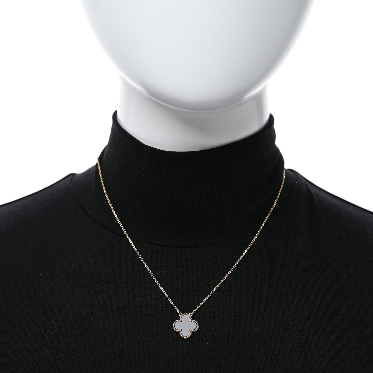 18K Yellow Gold Black Onyx Vintage Alhambra Pendant Necklace