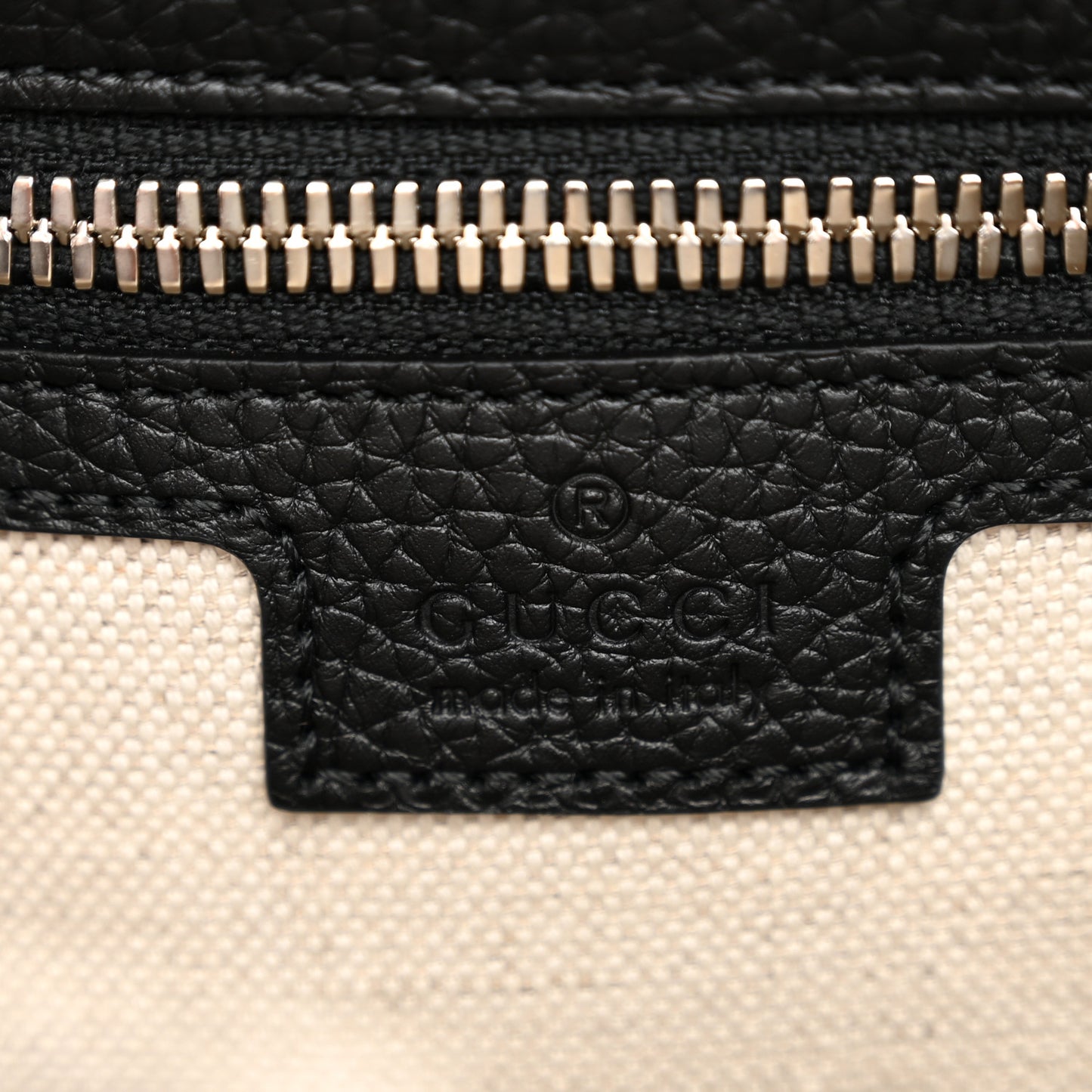 Piuma Calfskin Jumbo GG Embossed Medium Messenger Bag Black