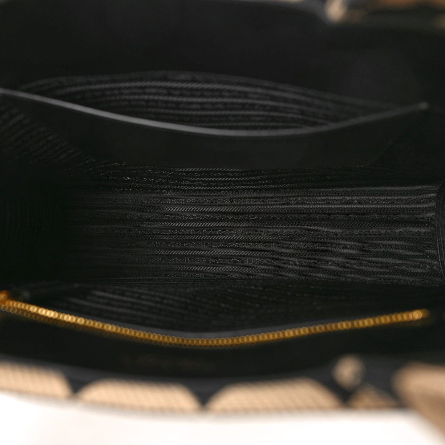 Jacquard Saffiano Triangolo Symbole Embroidered Large Tote Black Corda