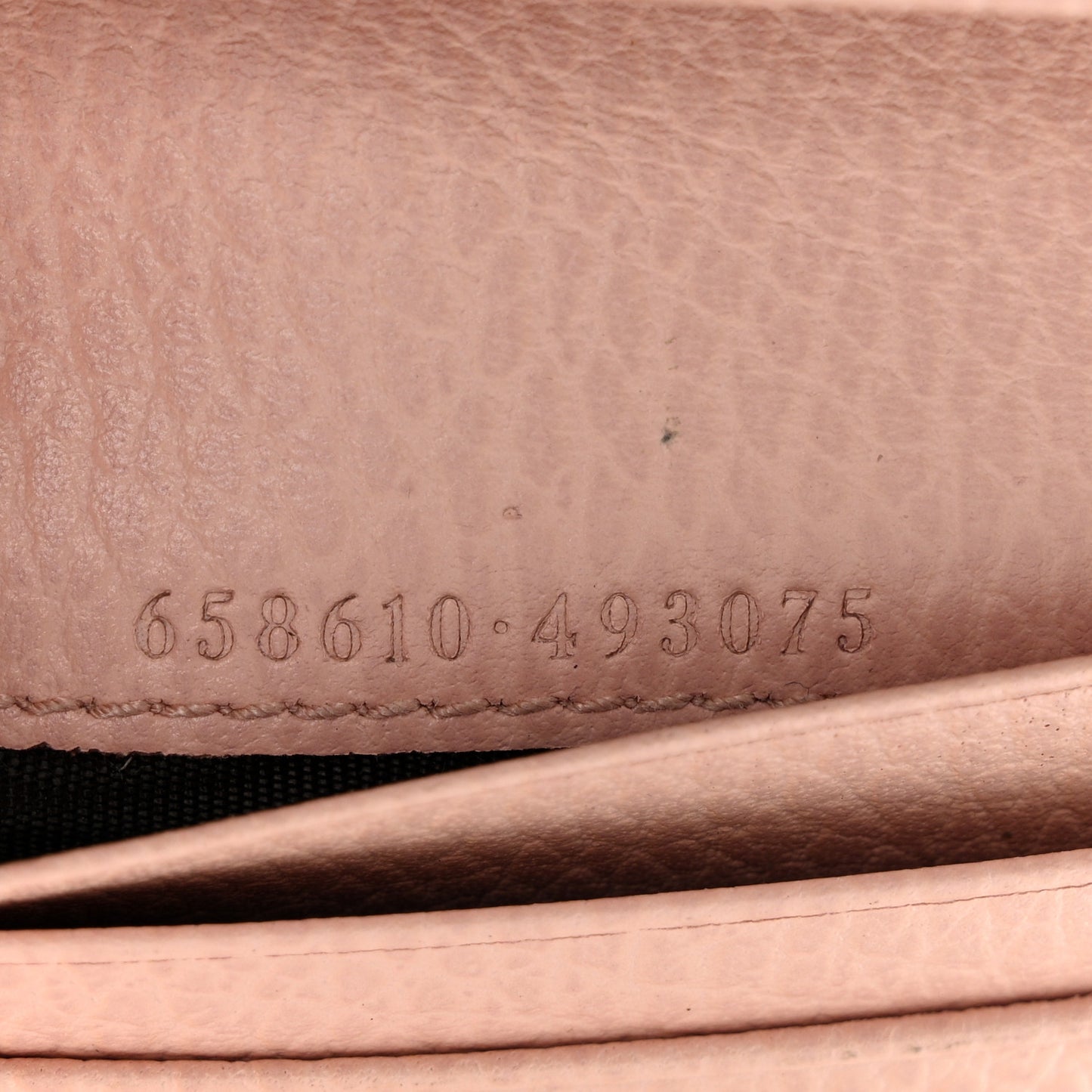 Dollar Calfskin GG Supreme Monogram GG Marmont Card Case Perfect Pink Beige Mystic White