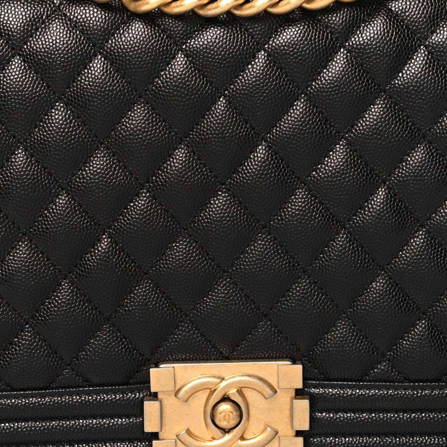 Caviar Quilted New Medium Boy Flap Black