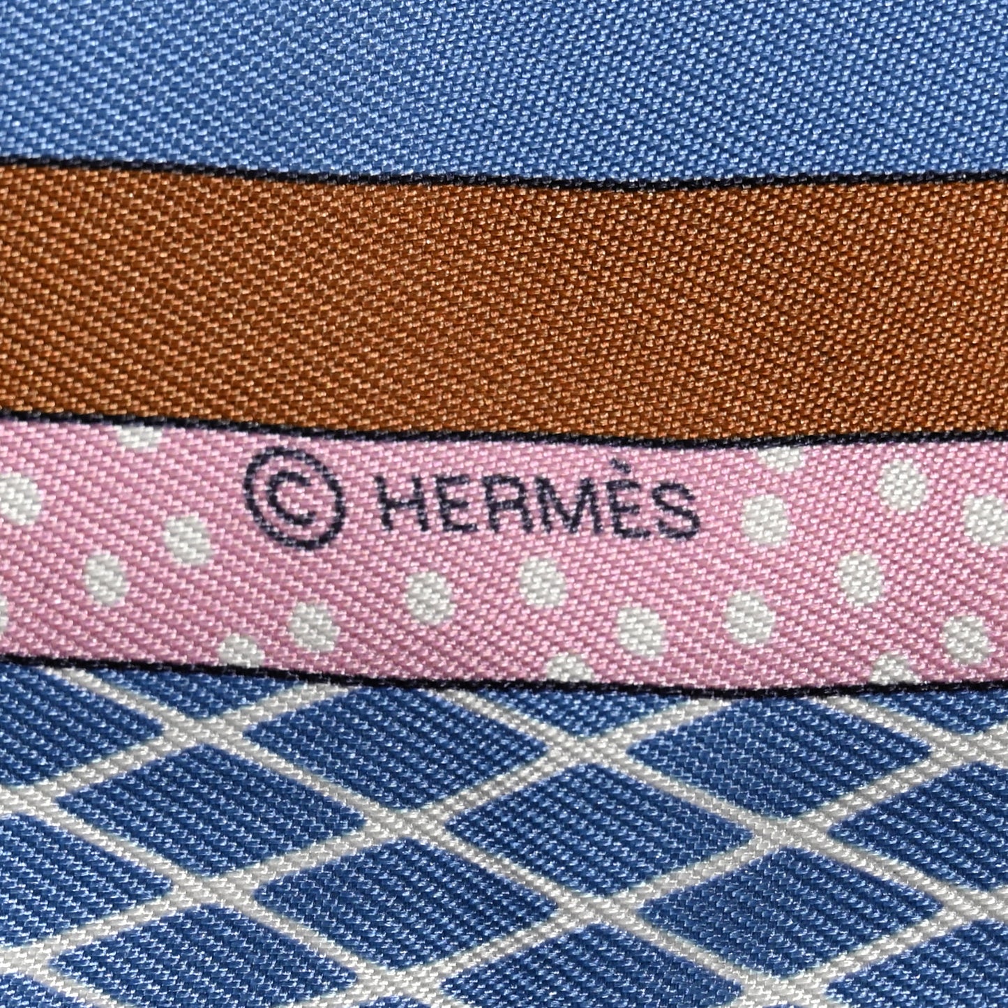 Silk Twilly Grand Theatre Nouveau Bleu Lavande Rose Vert