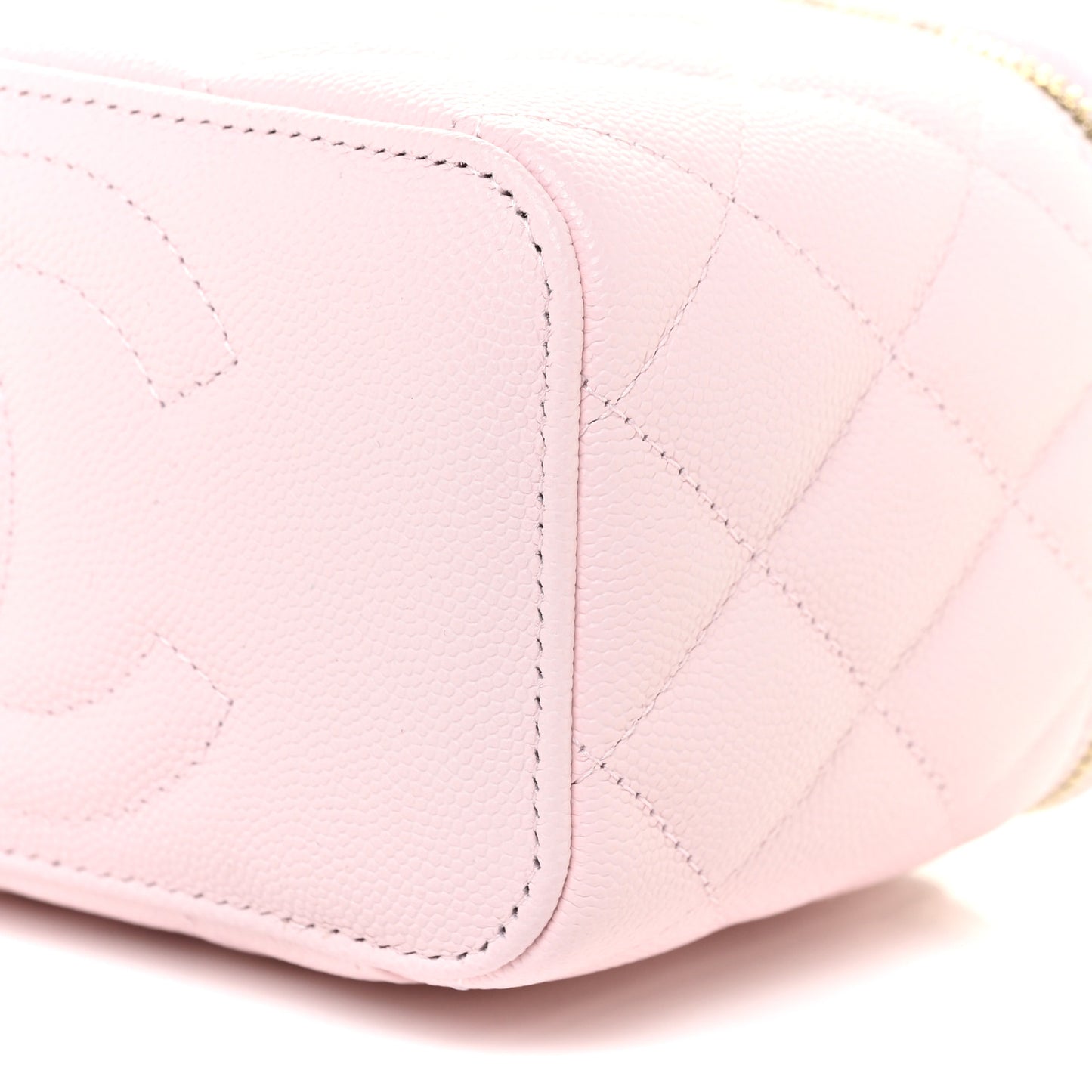 Caviar Quilted Small Vanity Case With Chain Light Pink