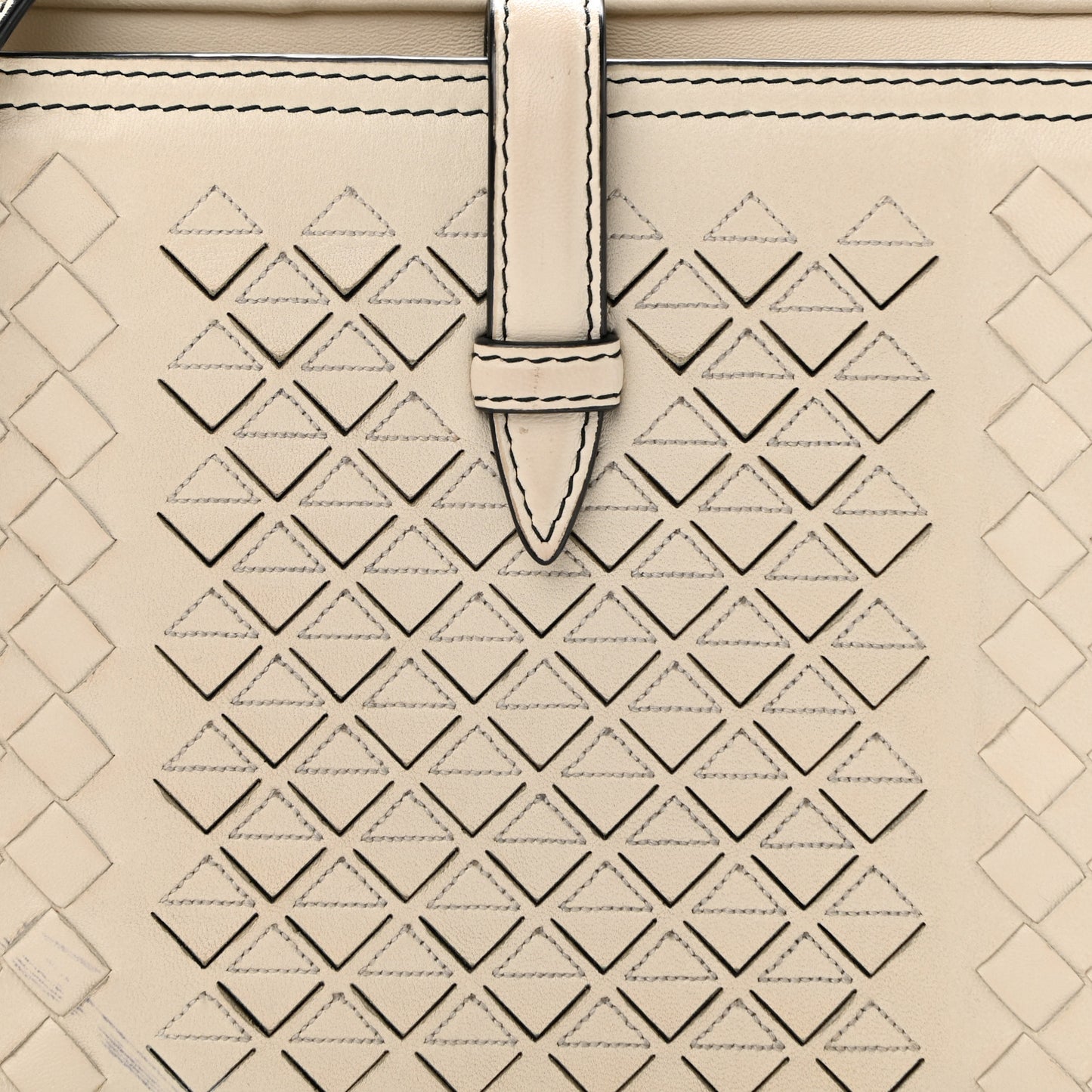Nappa Intrecciato Medium Camera Shoulder Bag Beige