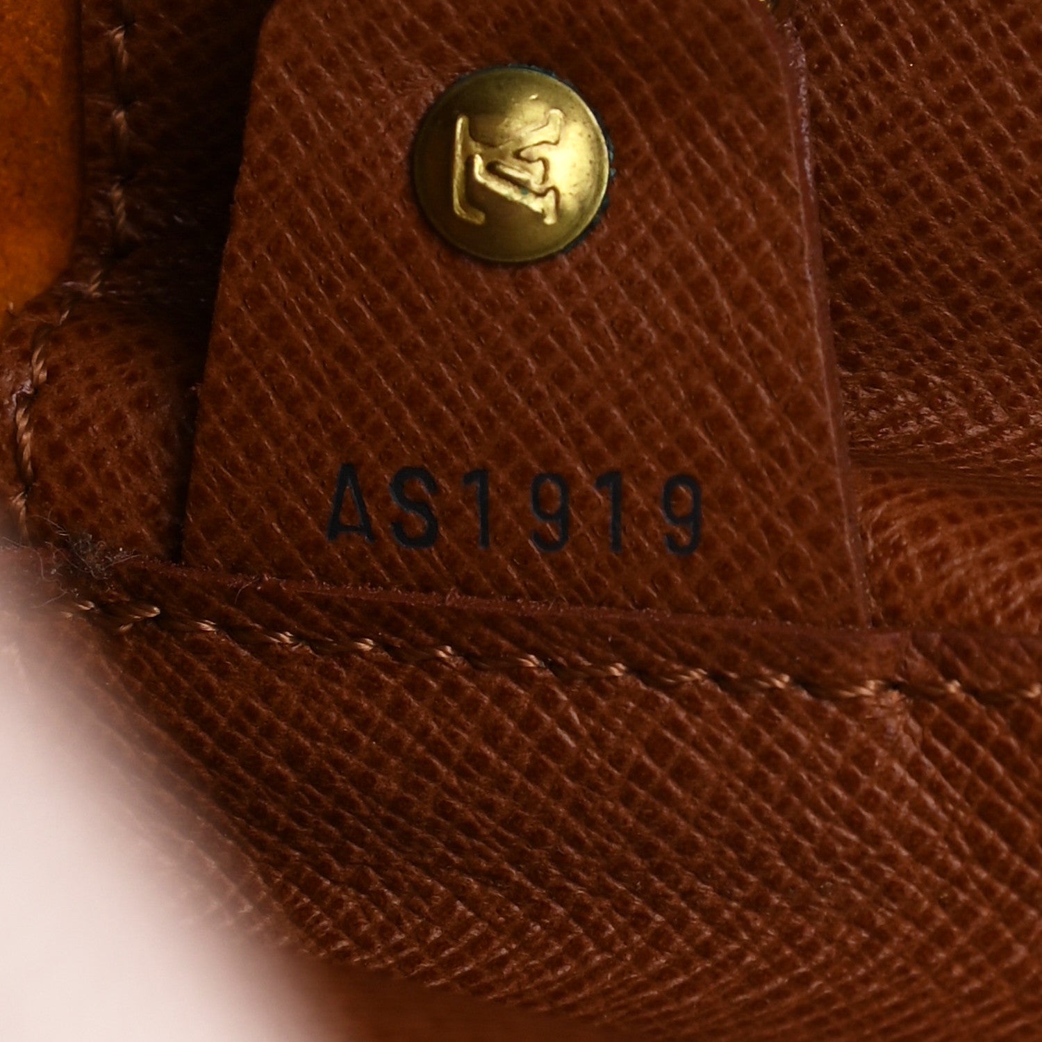 Louis Vuitton Monogram Musette GM 7 of 11