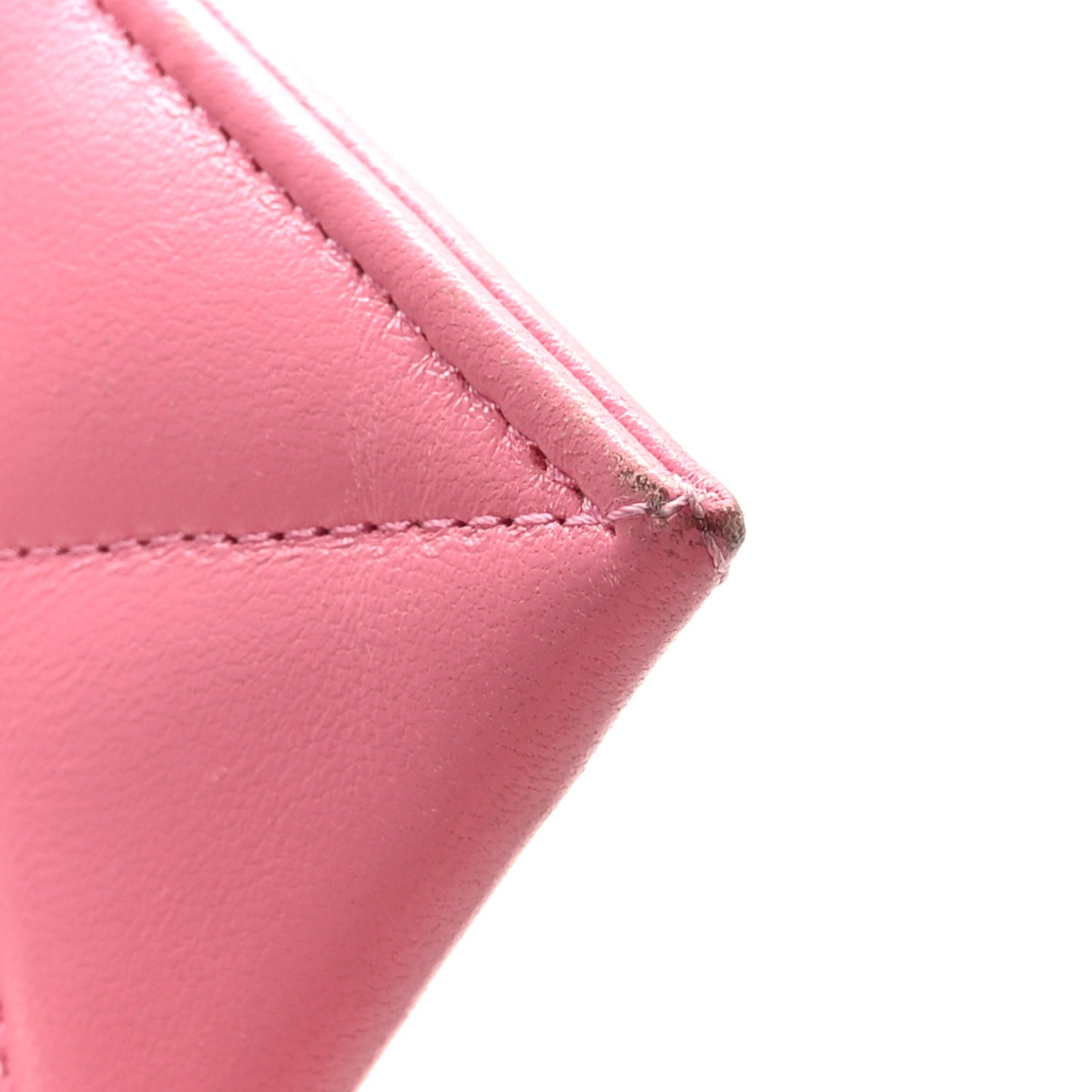 Lambskin Quilted Chanel 19 Card Holder Dark Pink