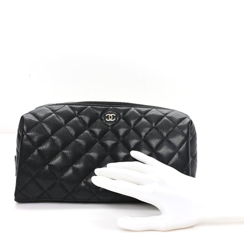 Caviar Quilted Toiletry Case With Chain Black