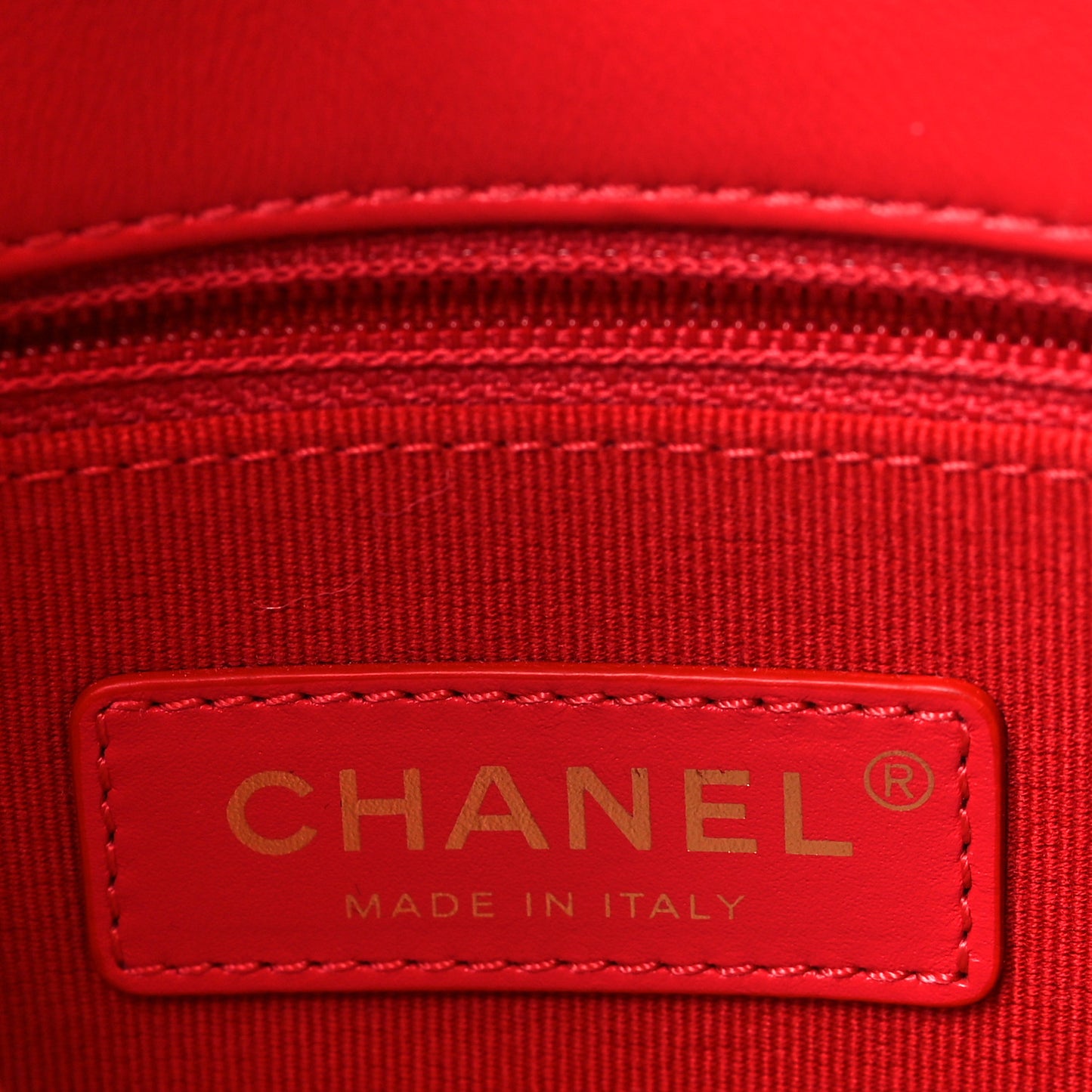 Lambskin Quilted Small Lacquered Chain Flap Red