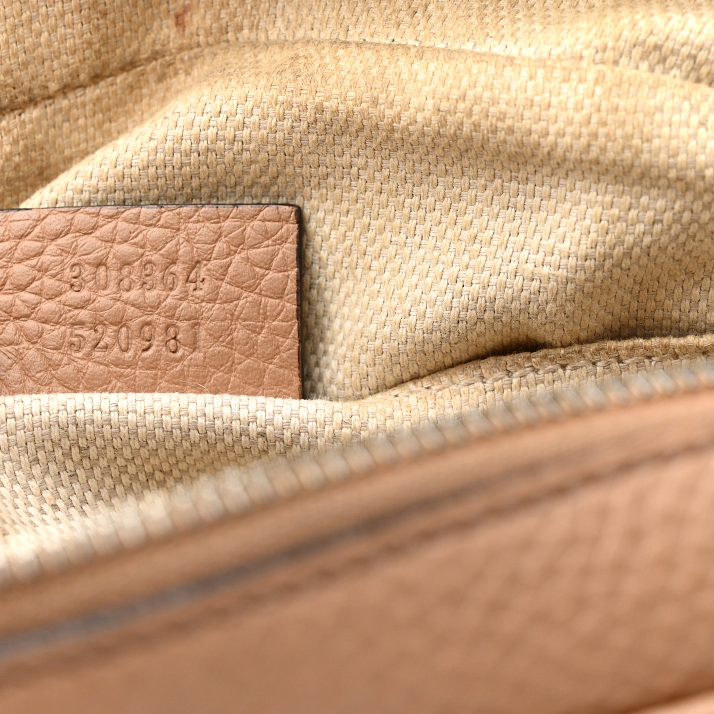 Pebbled Calfskin Small Soho Disco Bag Camelia