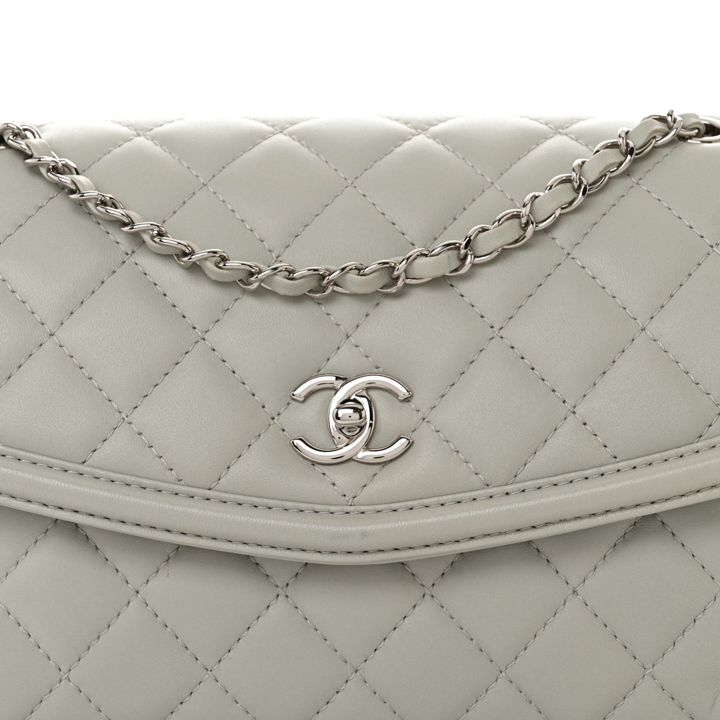 Lambskin Quilted Large Geometric Flap Light Grey