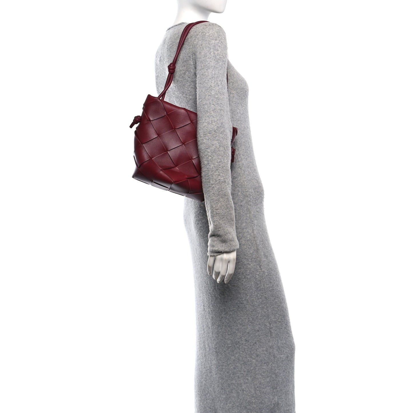 Nappa Maxi Intrecciato Clasp Bucket Bag Bordeaux