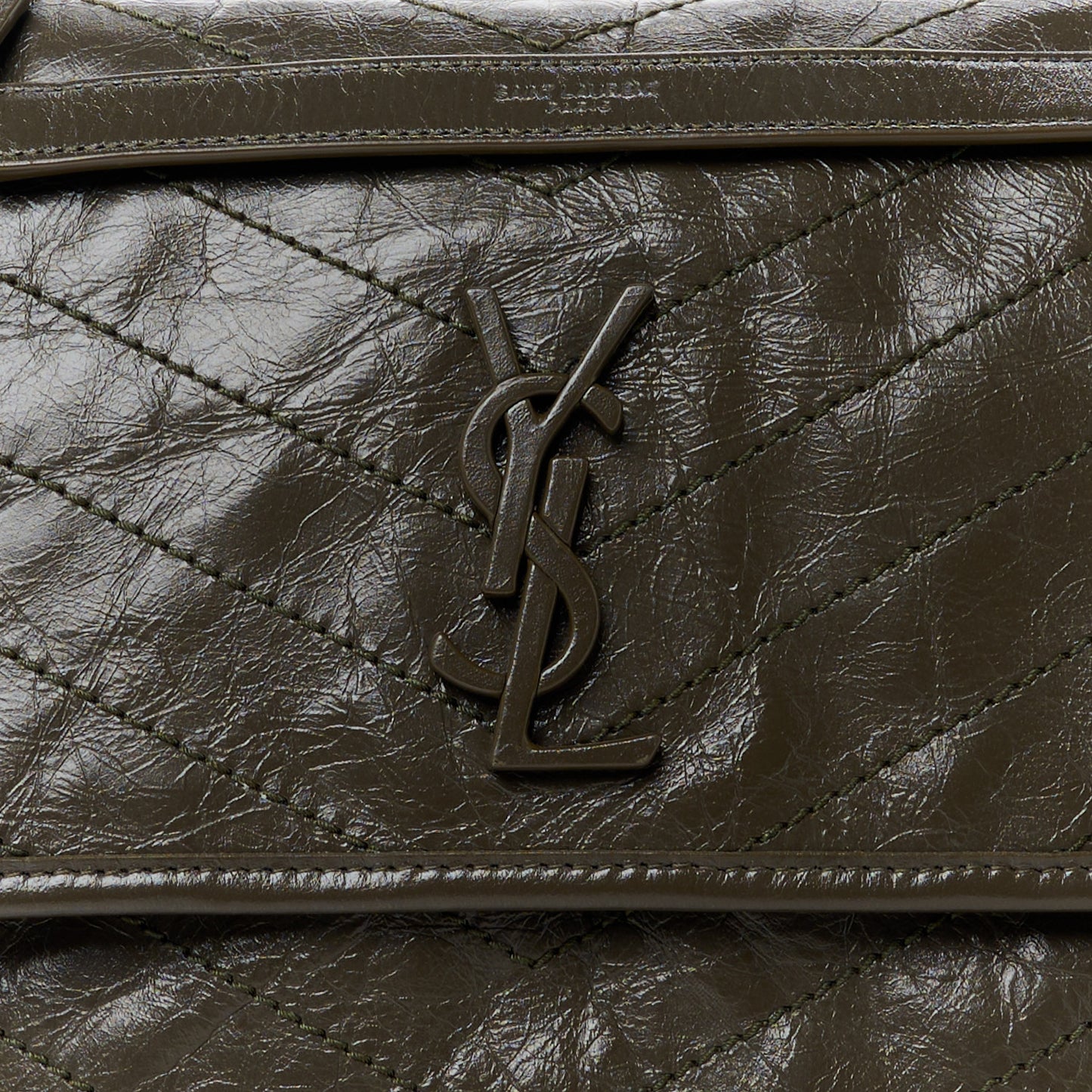 Crinkled Calfskin Matelasse Monogram Medium Niki Chain Satchel Light Musk