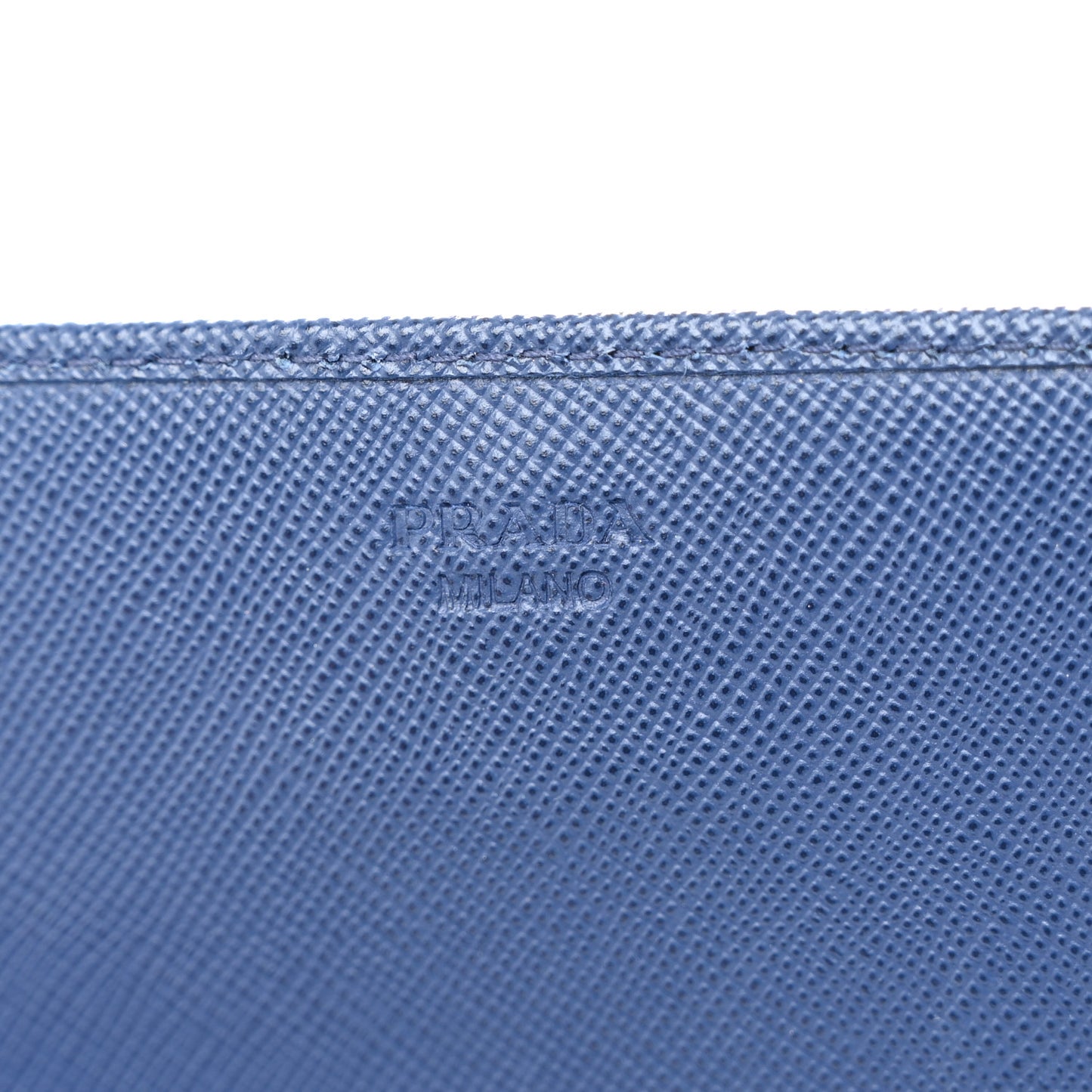 Saffiano Metal Oro Chain Wallet Bleuette