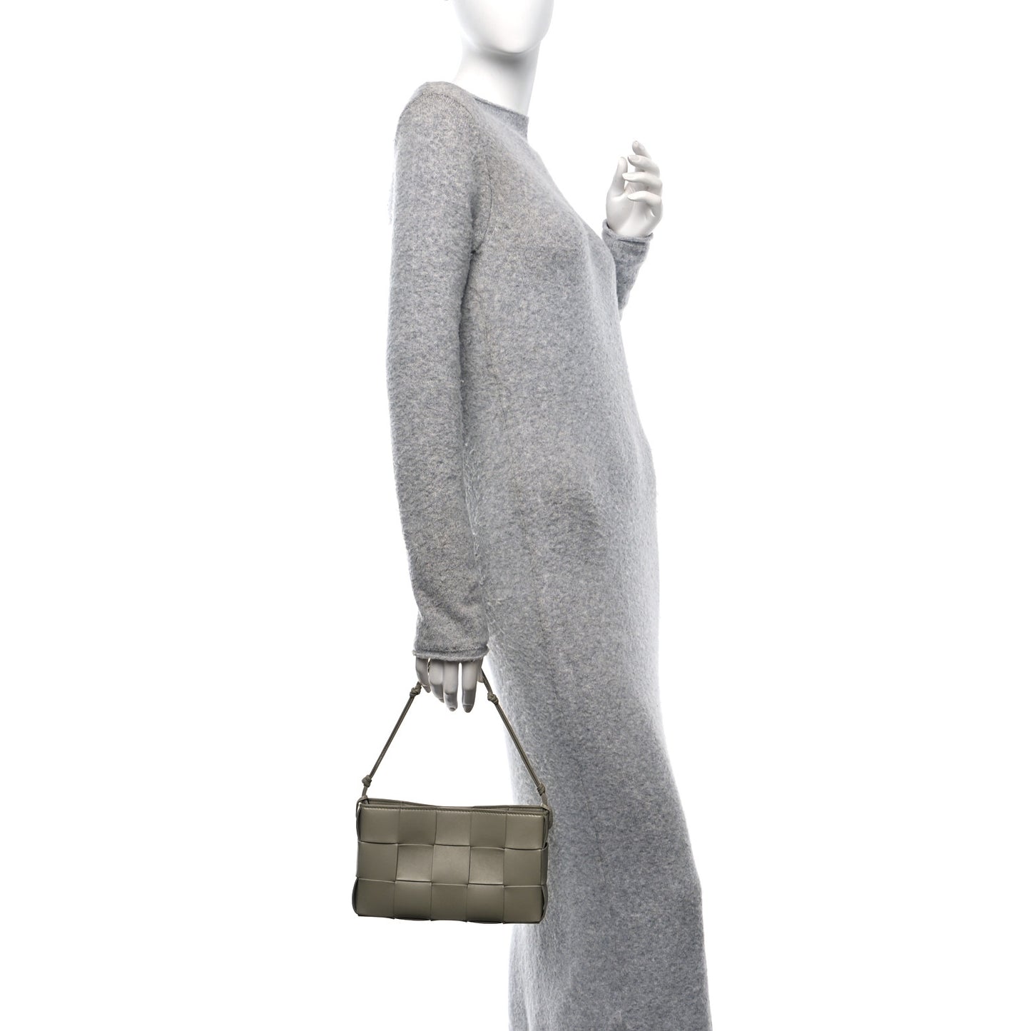 Calfskin Maxi Intrecciato Cassette Pouch On Strap Travertine
