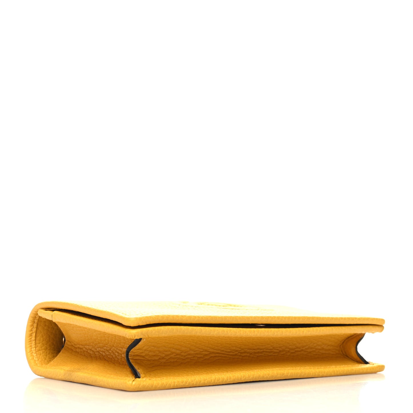 Pebbled Calfskin Soho Wallet On Chain New Buttercup