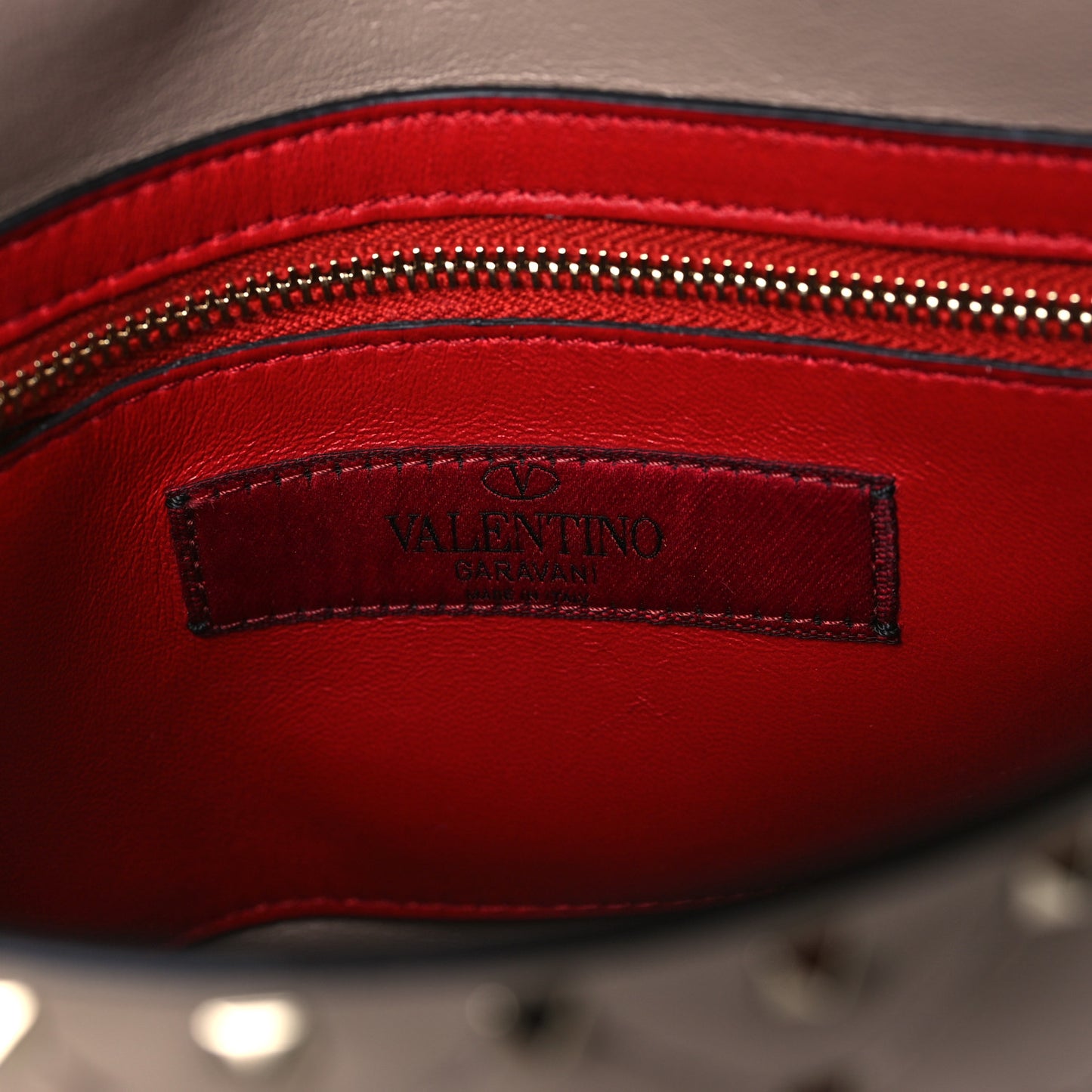 Lambskin Medium Rockstud Spike Shoulder Bag Poudre