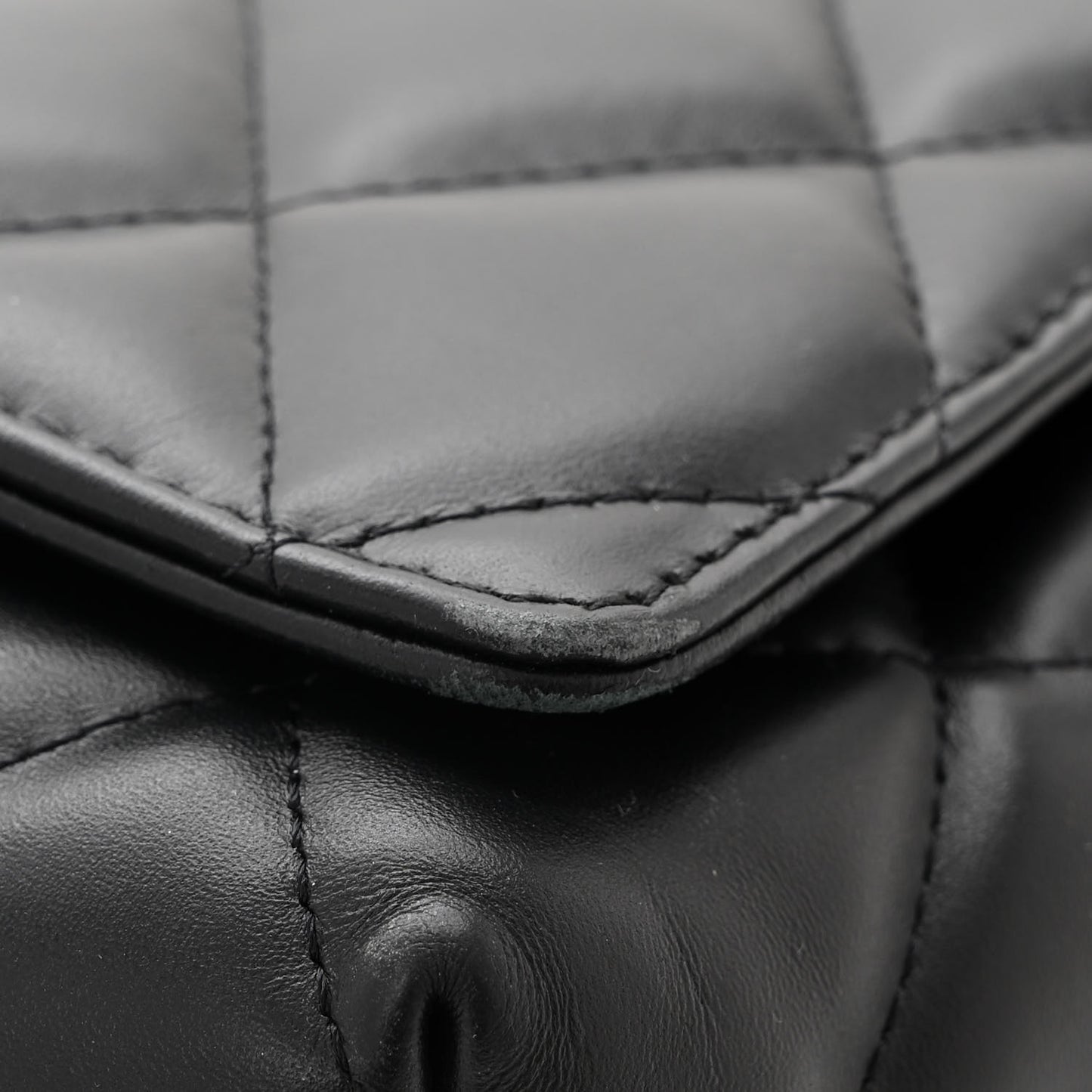 Nappa Calfskin Quilted Large Touch B Shoulder Bag Black