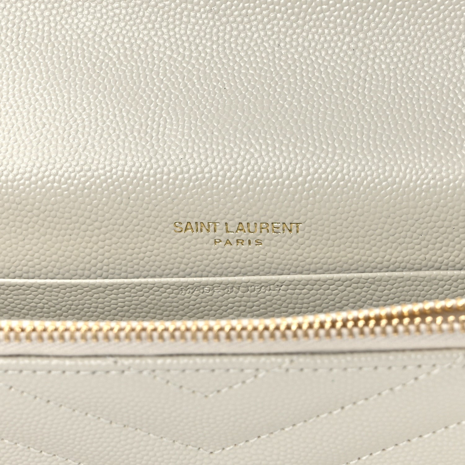 Saint Laurent Grain De Poudre Matelasse Chevron Monogram Envelope Chain Crema Soft 6 of 10