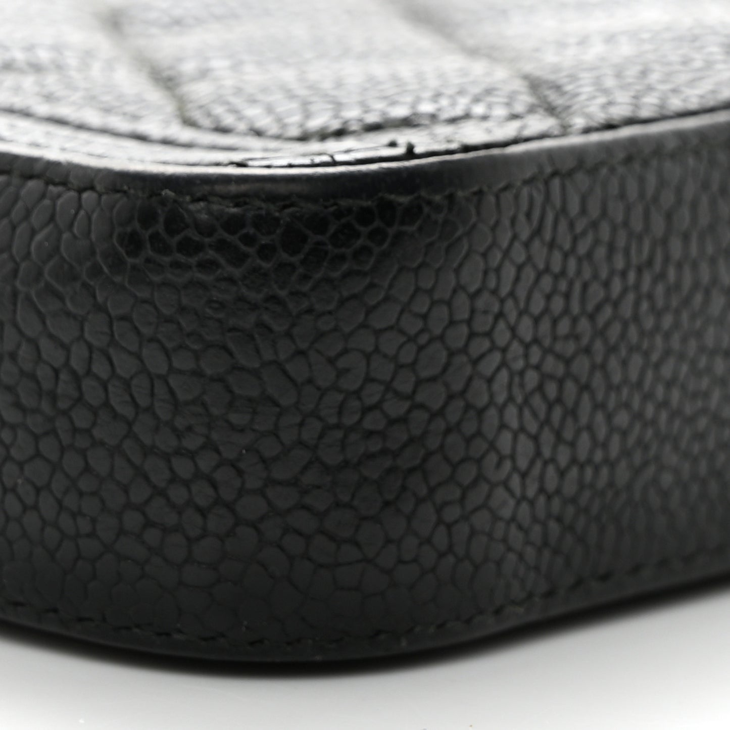 Caviar Quilted Small Boy Clutch With Chain Black