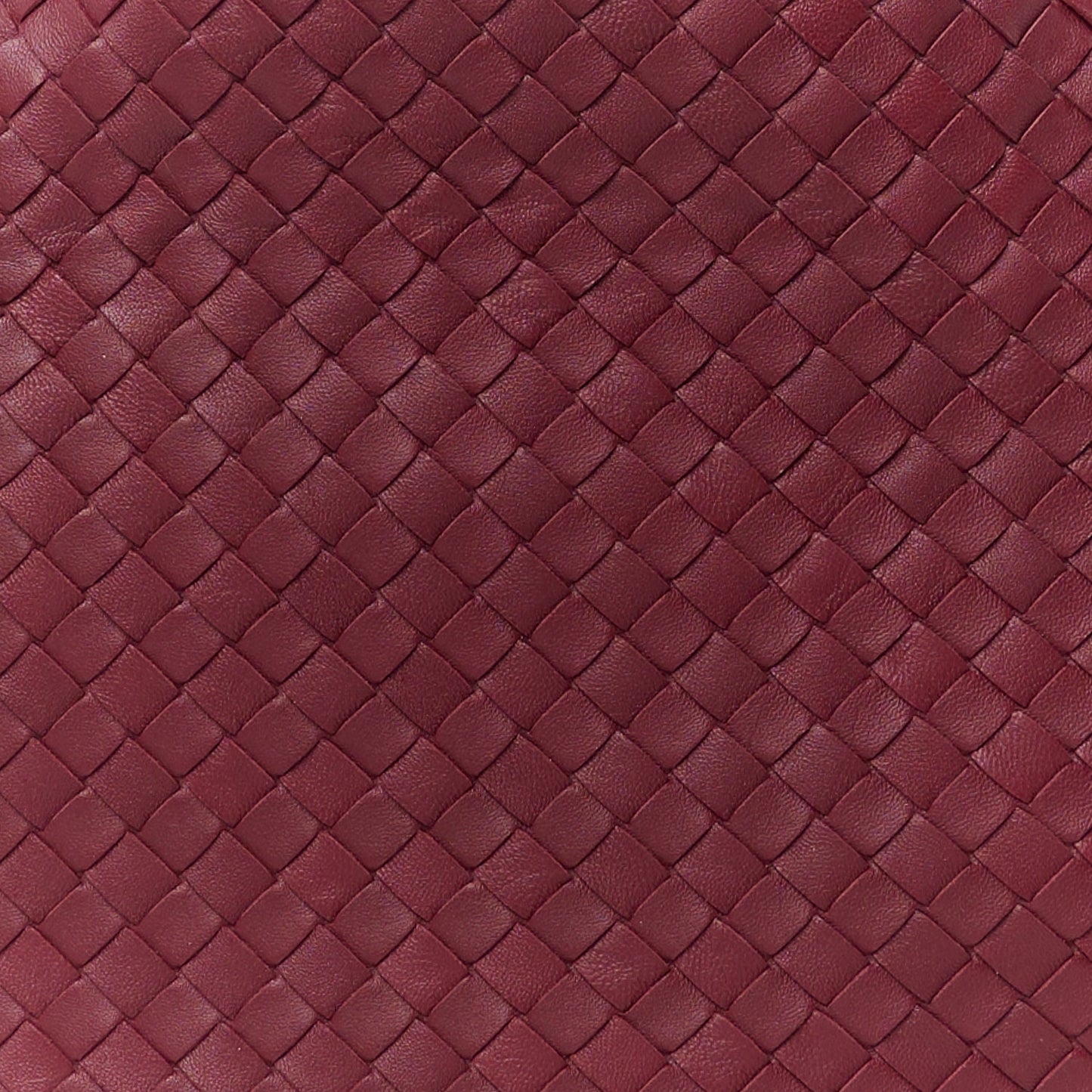 Nappa Intrecciato Medium Loop Dark Red