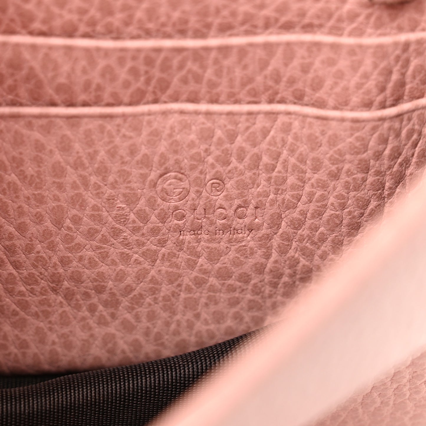 Dollar Calfskin Interlocking G Chain Wallet Soft Pink