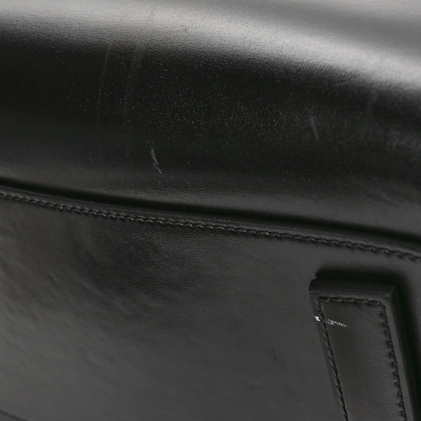 Shiny Lord Calfskin Medium Antigona Black
