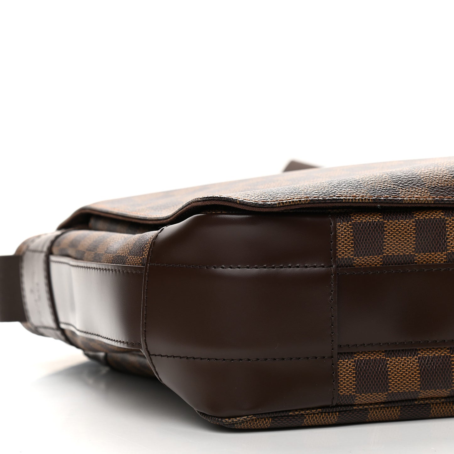 Damier Ebene Bastille Messenger