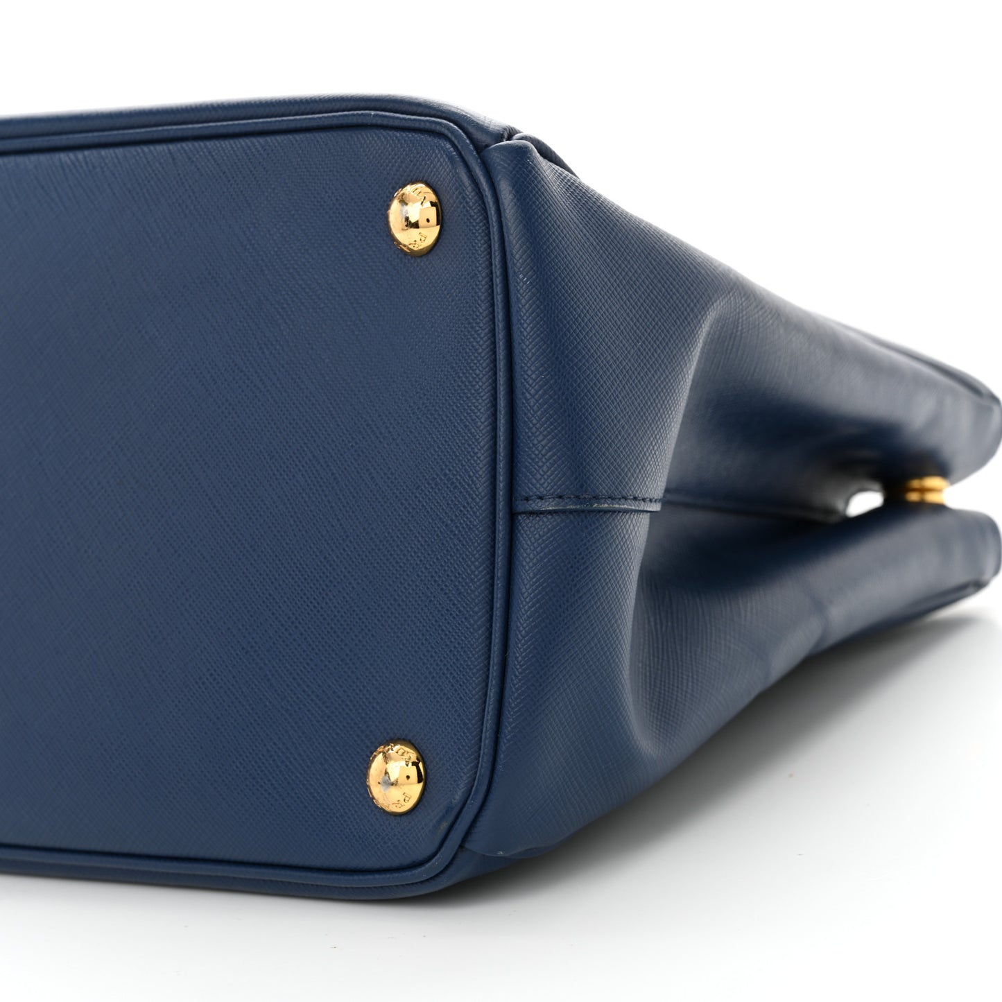 Saffiano Medium Galleria Double Zip Tote Bluette