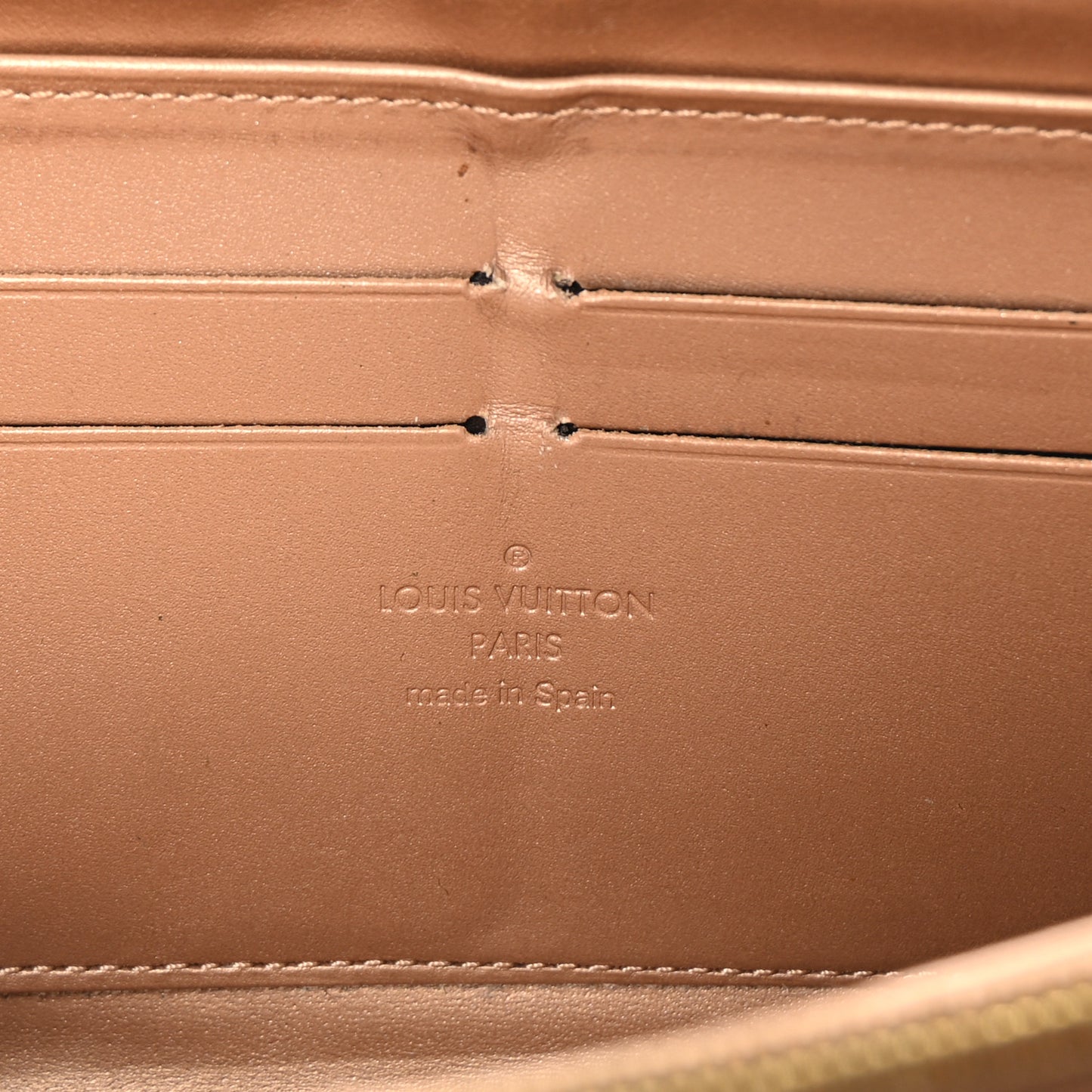 Vernis Zippy Wallet Beige Poudre