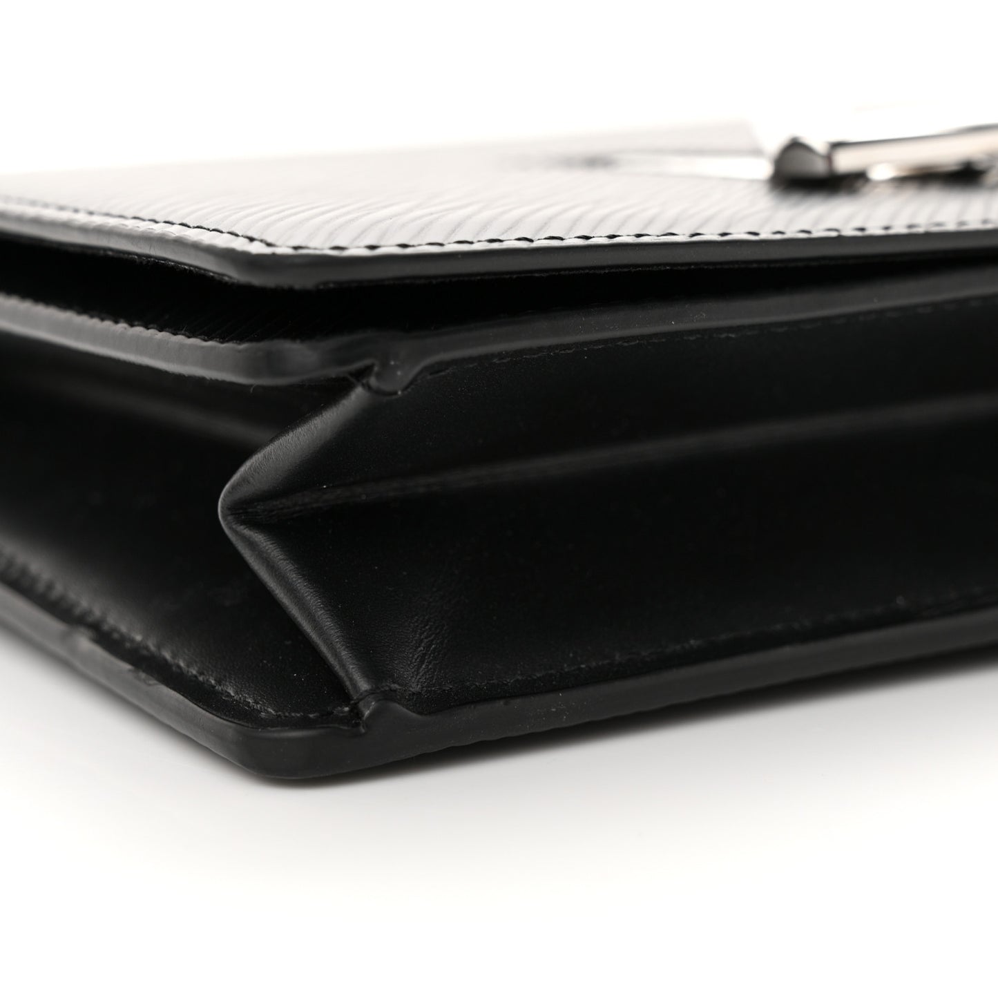 Epi Twist Belt Chain Wallet Black